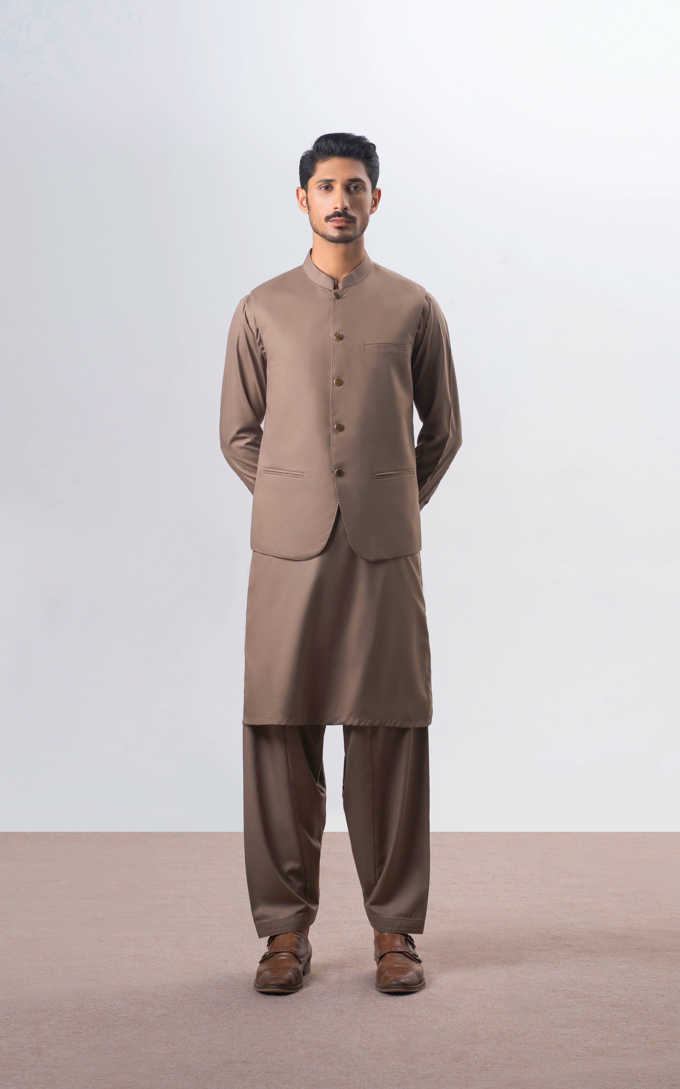 BLENDED TEXTURED WAISTCOAT | SIGNATURE COLLECTION KHAKI