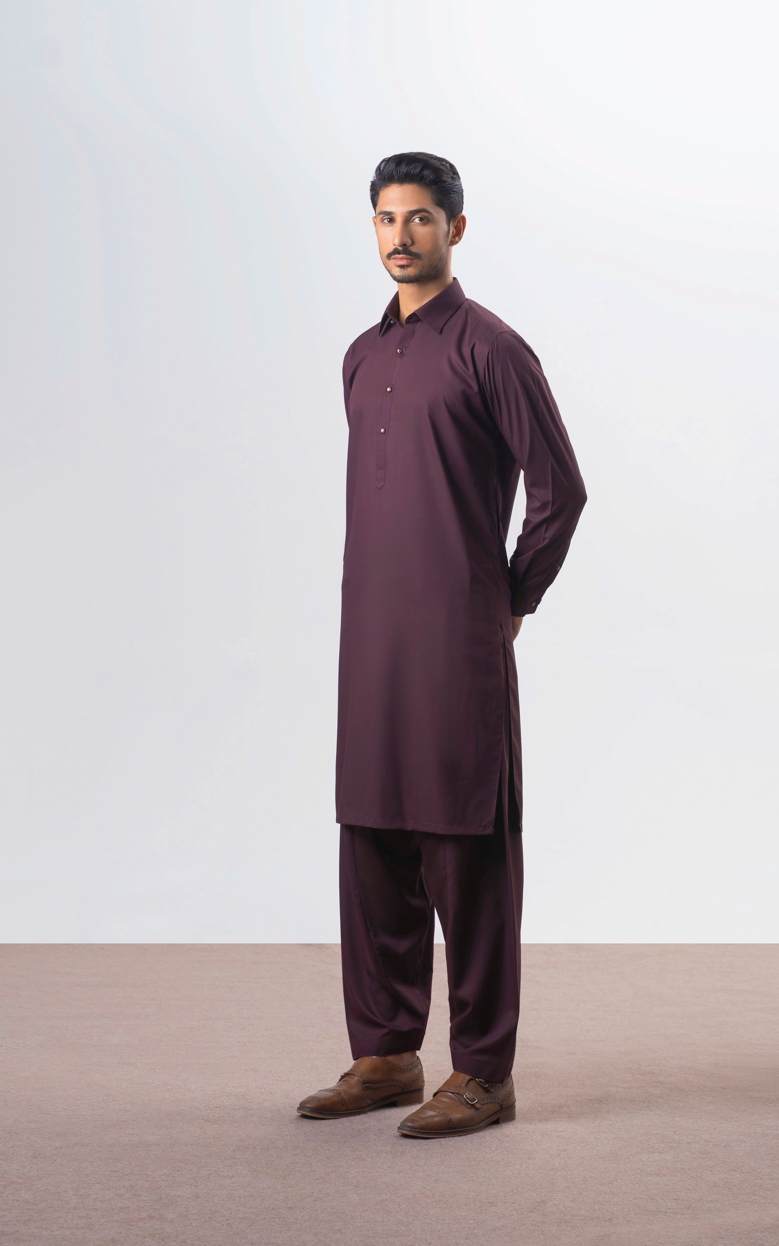 TEXTURED BLENDED KAMEEZ SHALWAR | SIGNATURE COLLECTION DULL MAROON