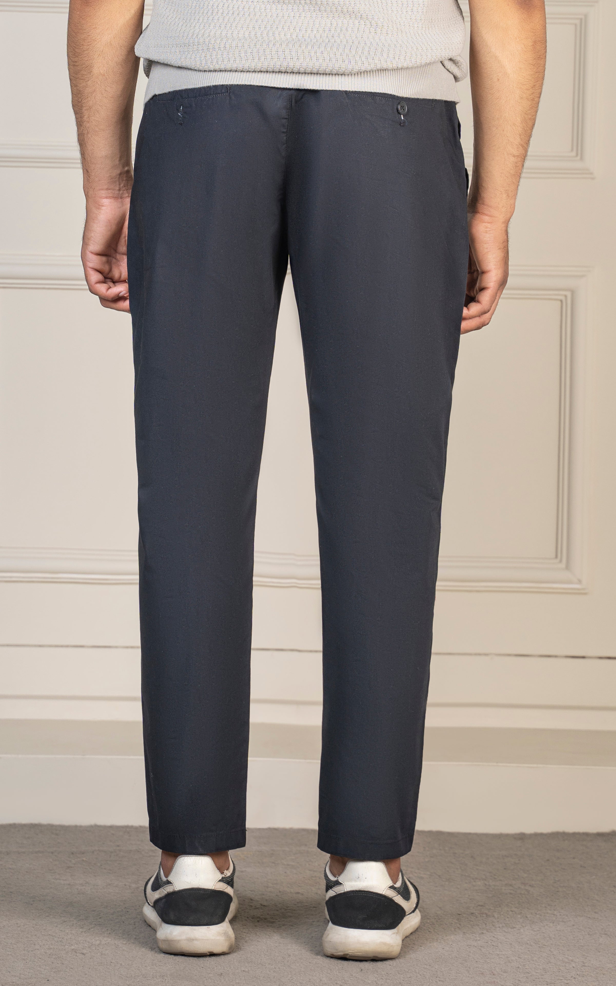 SLIM FIT JOGGER TROUSER BLACK