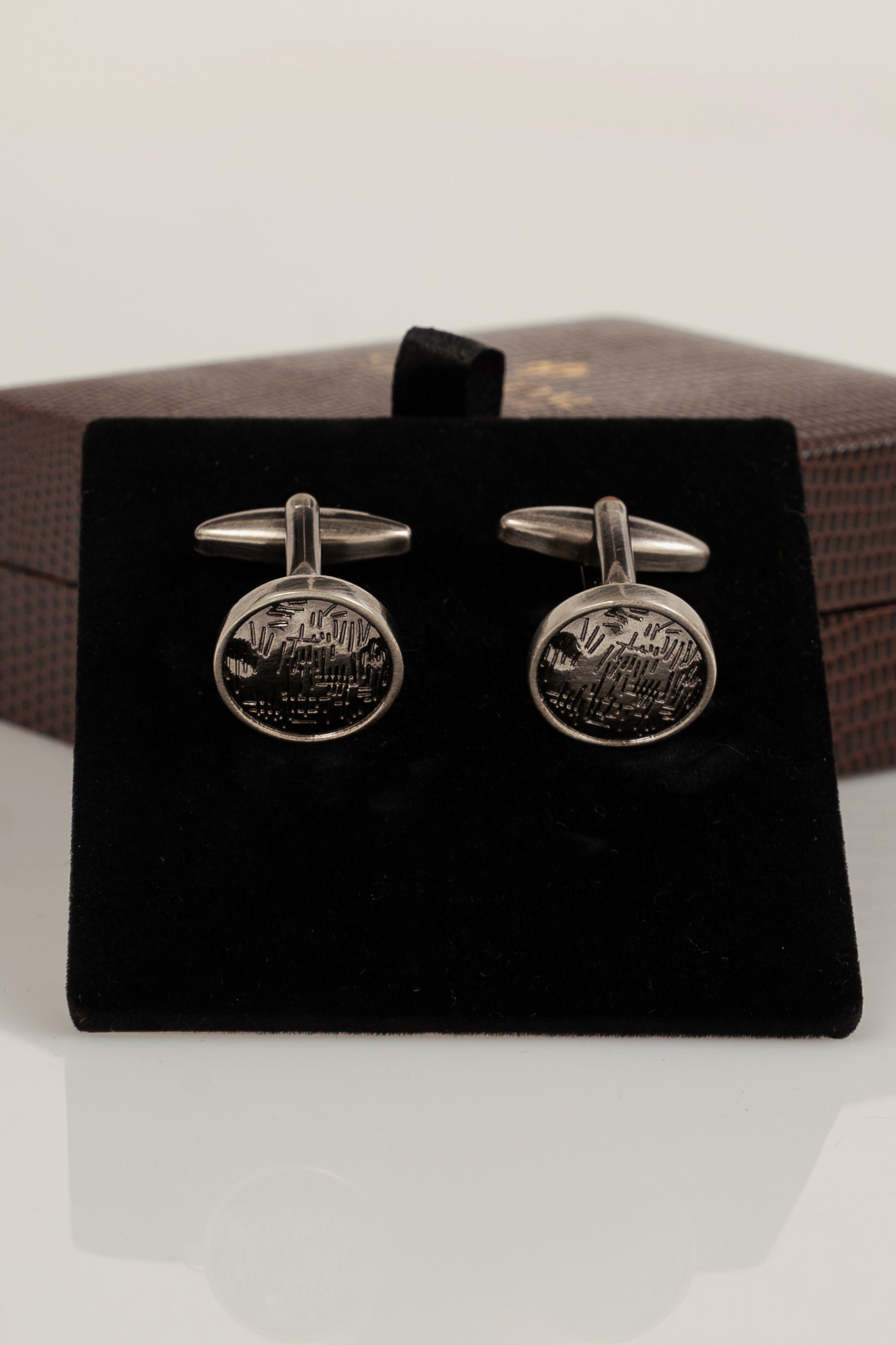 CUFFLINKS - Charcoal Clothing