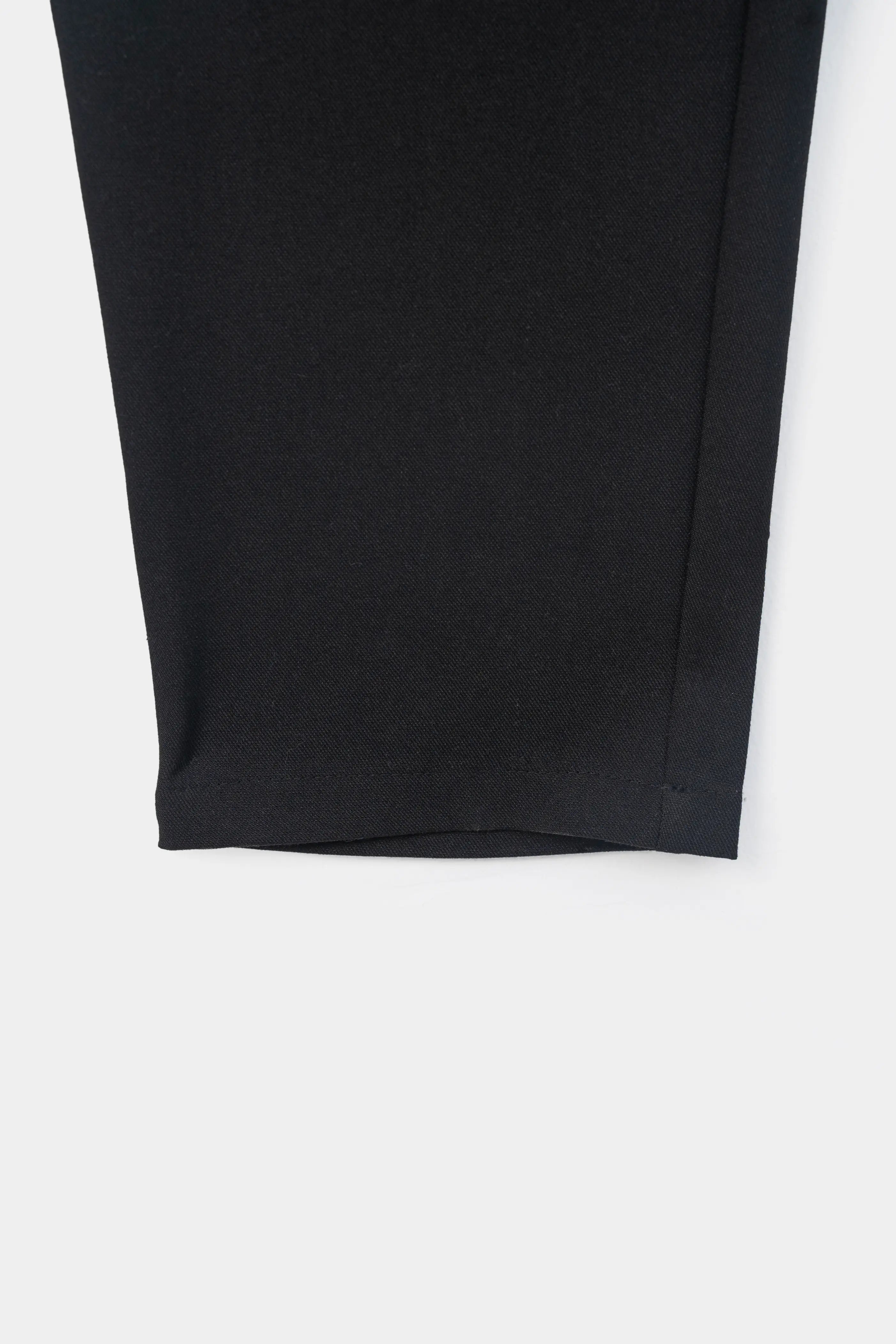 TEXTURED SMART FIT PANT BLACK