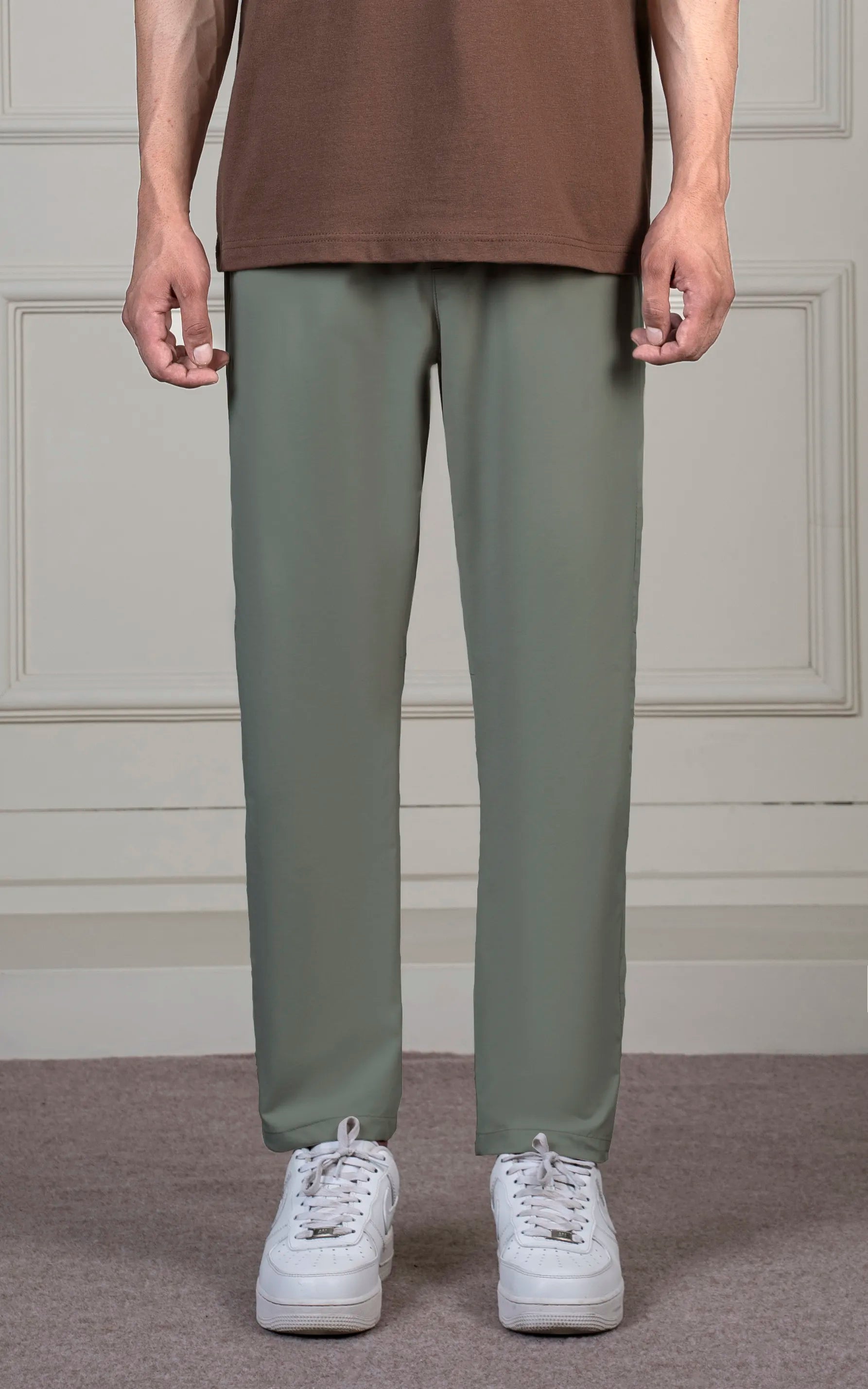 SMART FIT JOGGER TROUSER OLIVE