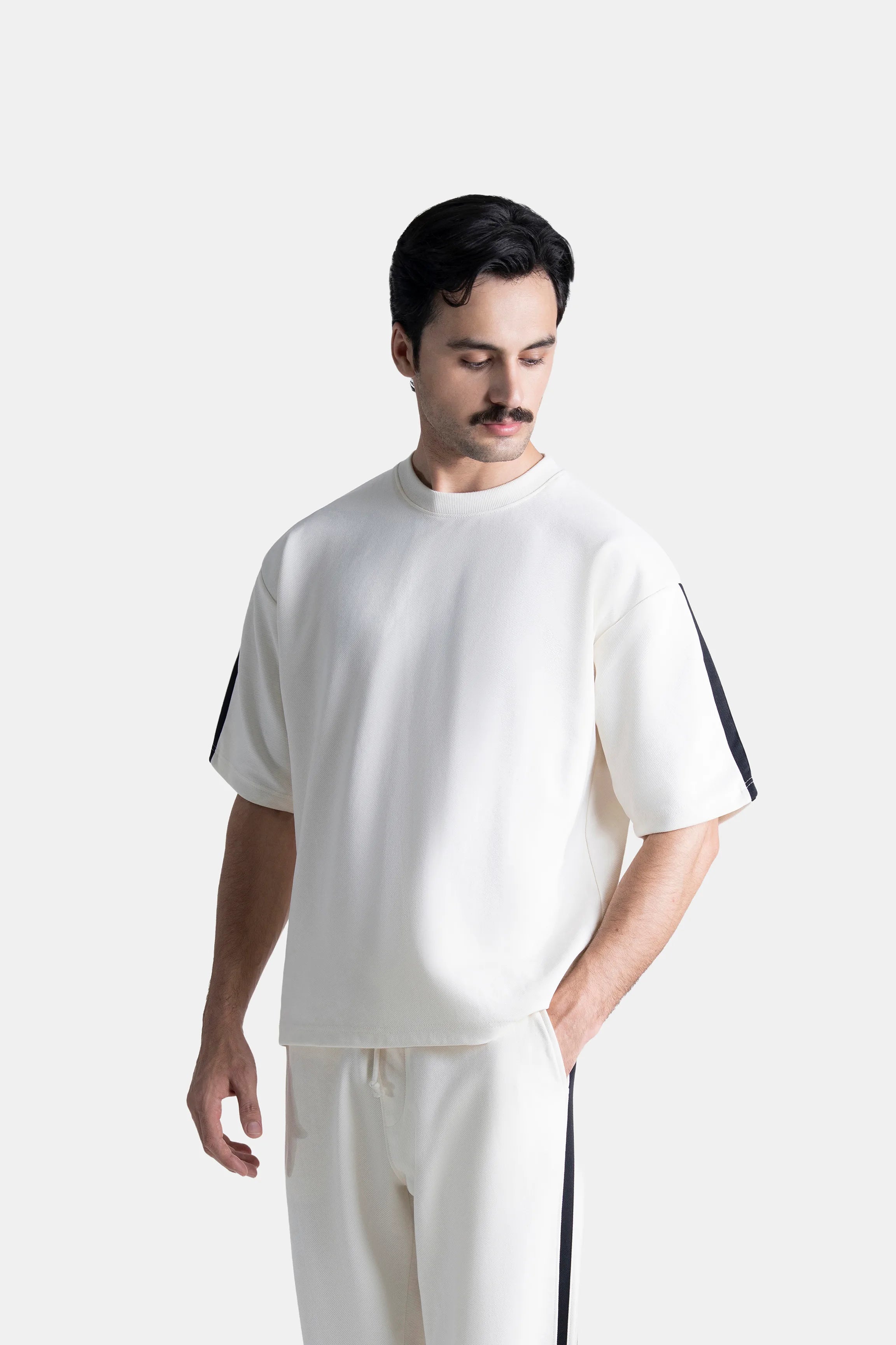 OVERSIZE T SHIRT WHITE