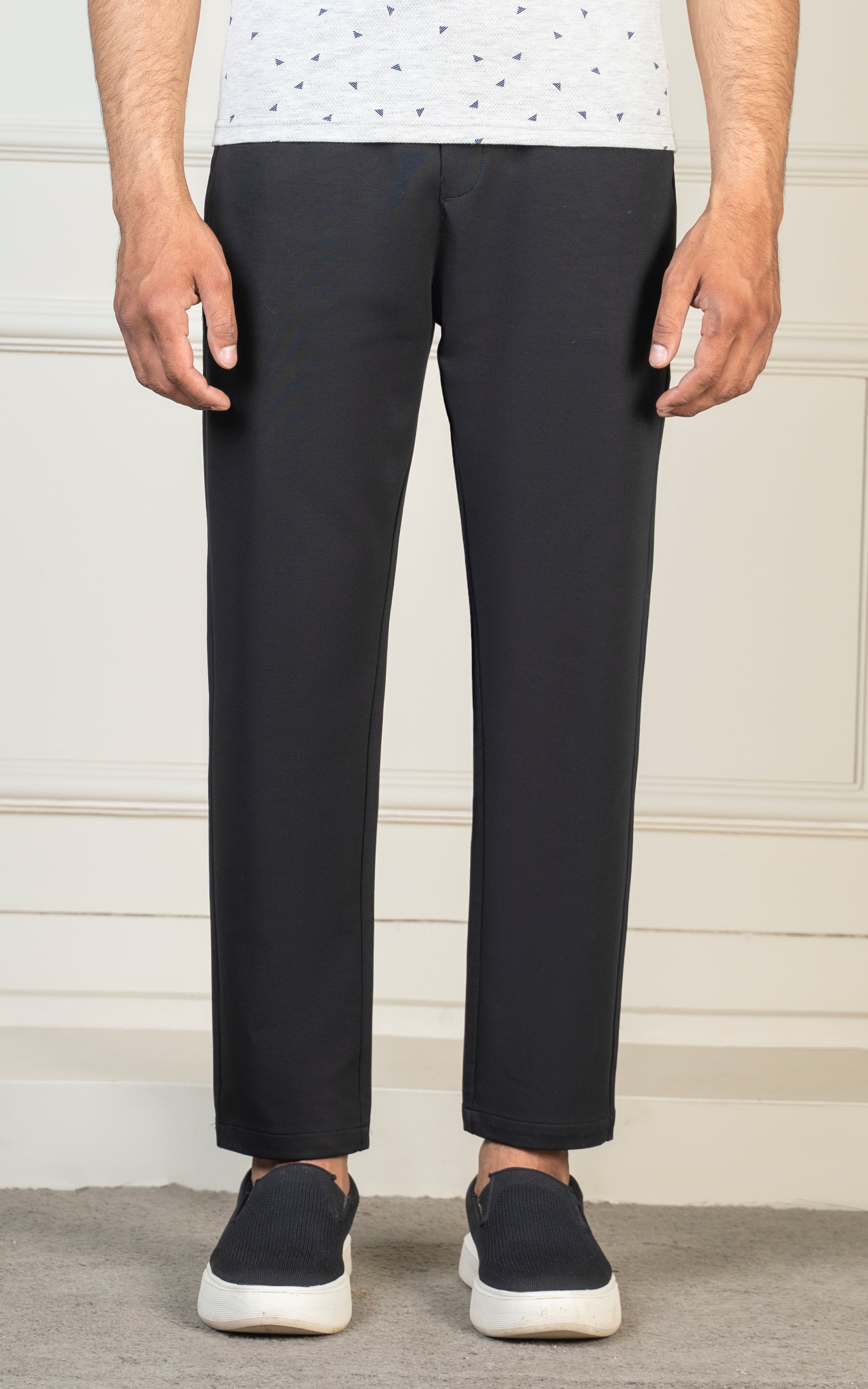 SMART FIT JOGGER TROUSER  BLACK