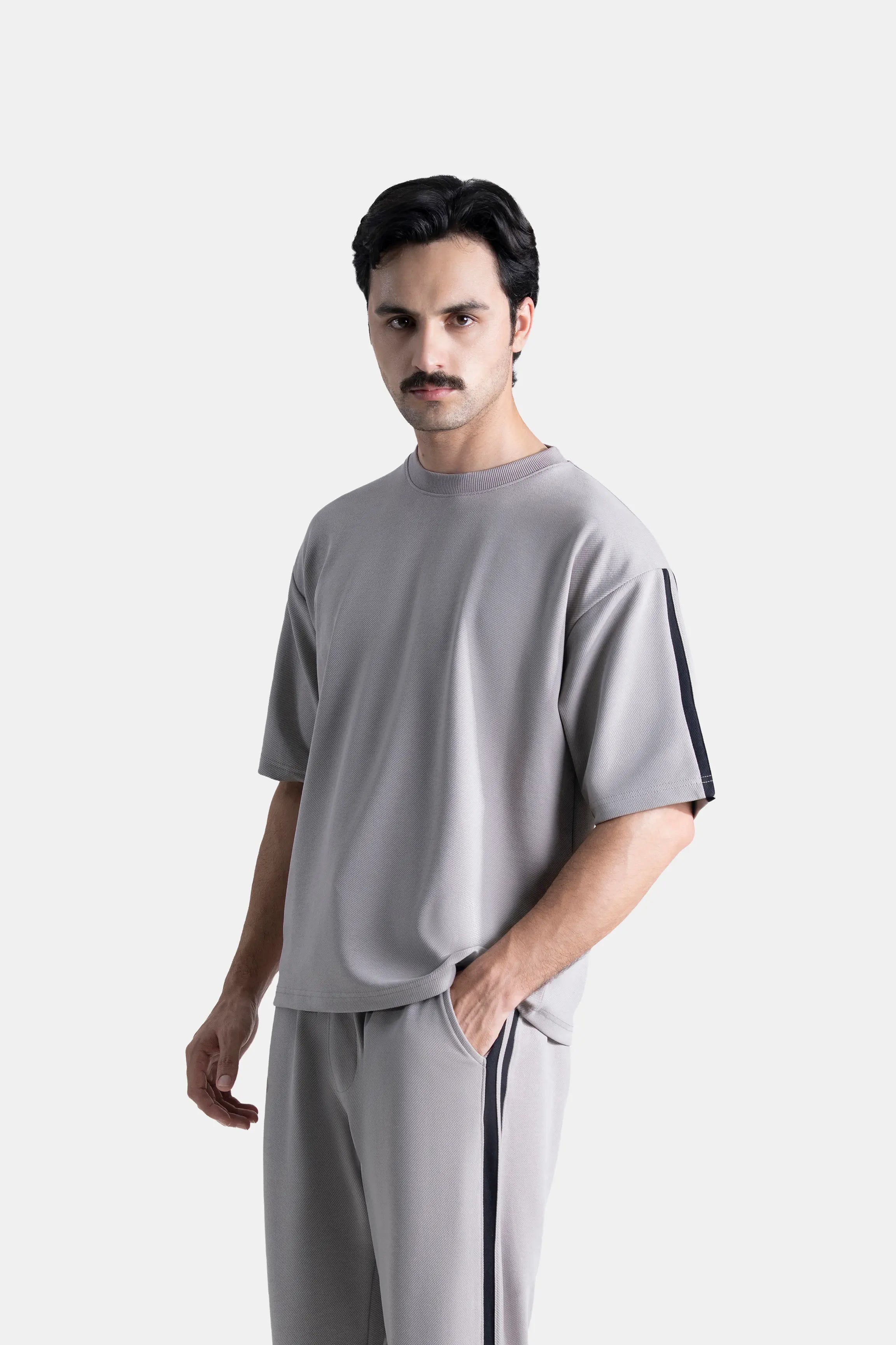 OVERSIZE T SHIRT GREY