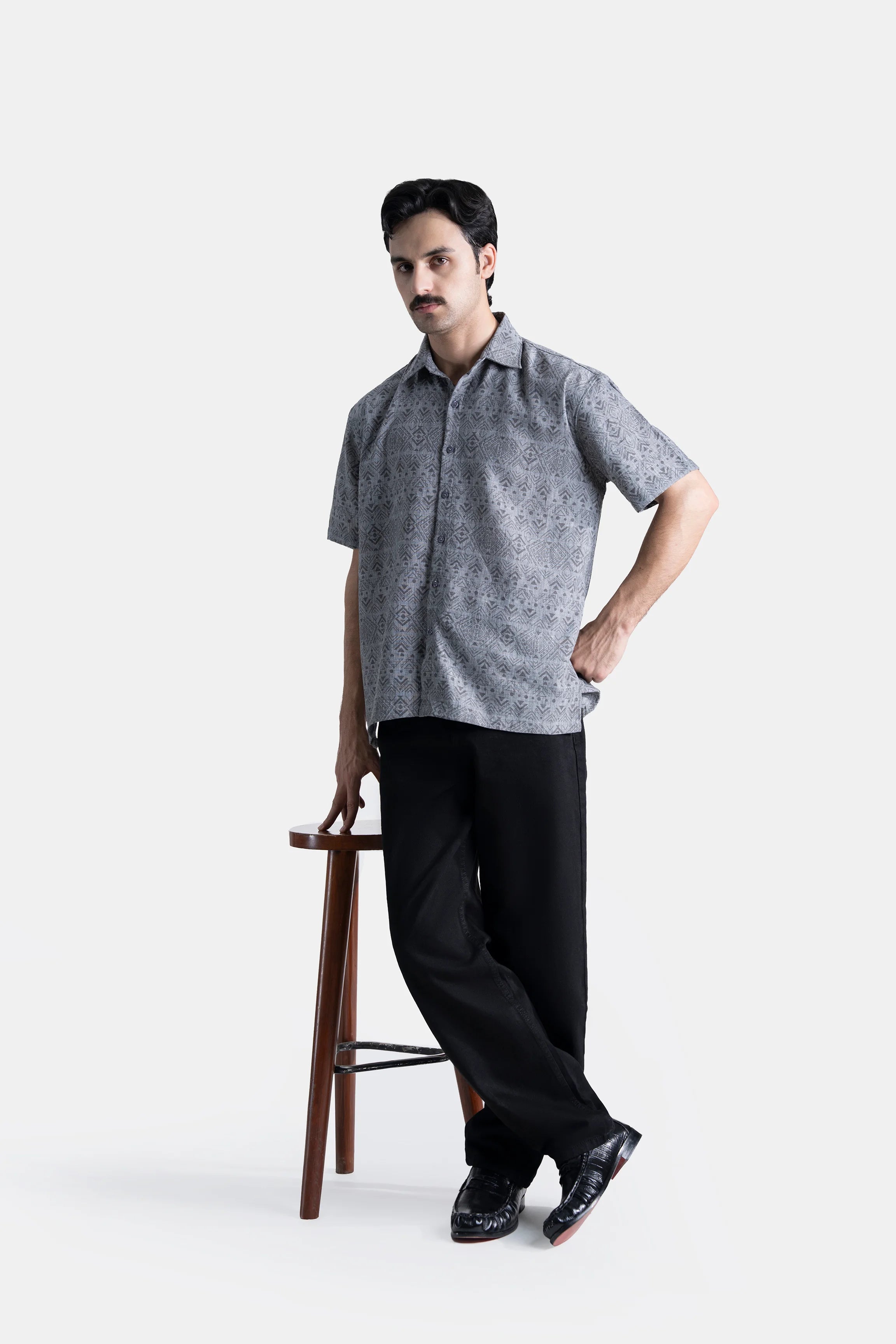RELAX FIT PRINTED CASUAL SHIRT GREY