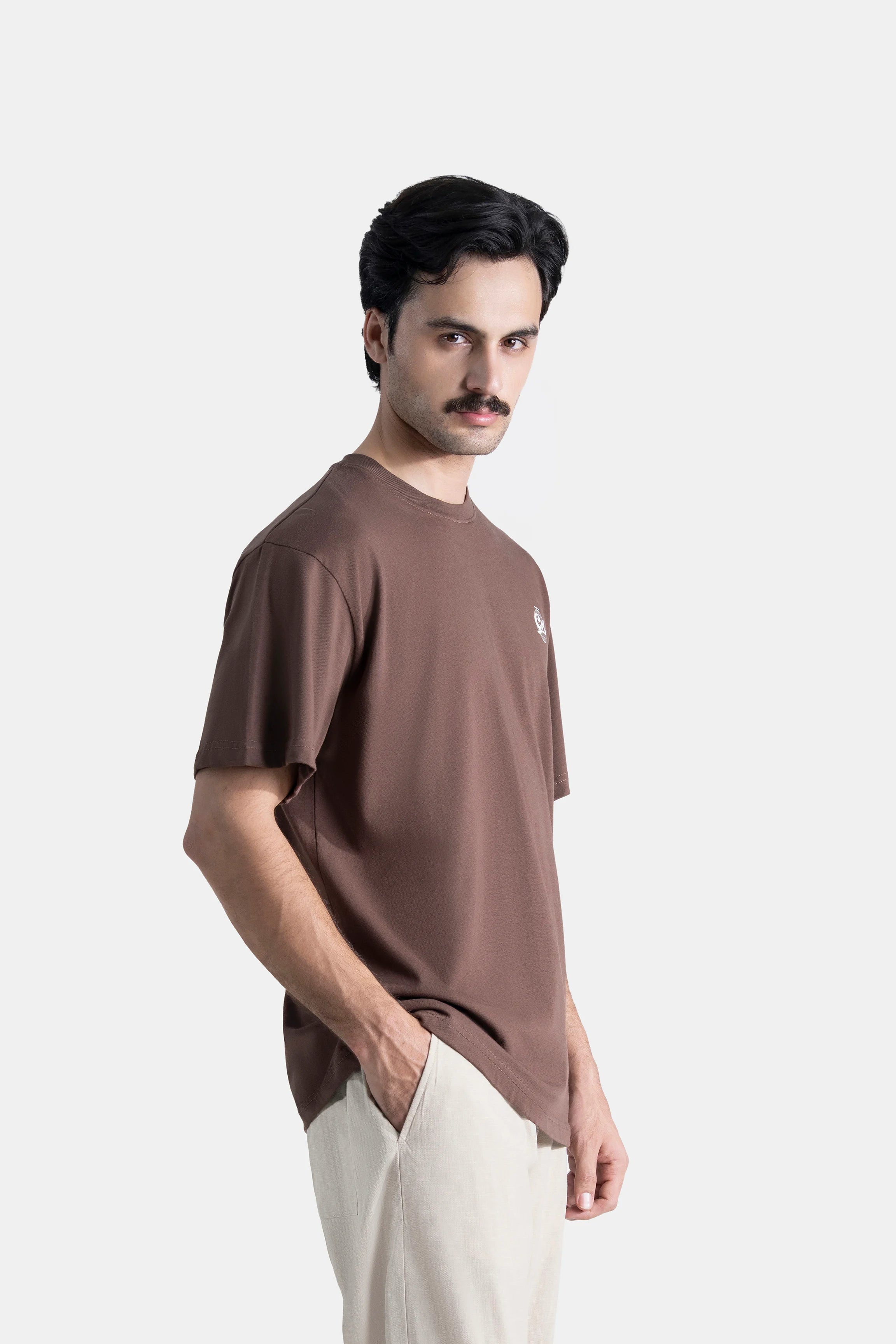 CREW NECK  GRAPHIC T SHIRT BROWN