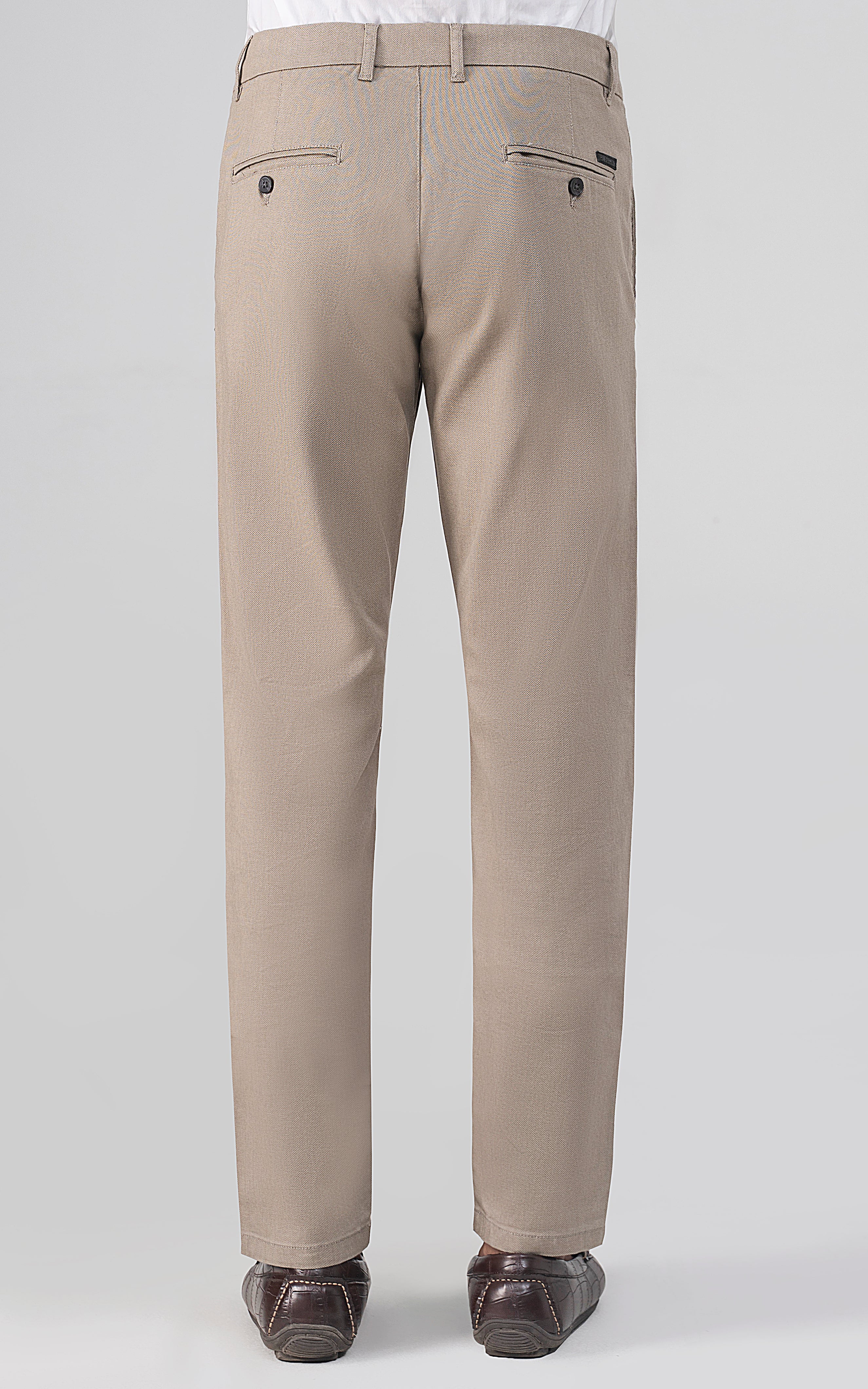 TEXTURED SMART FIT CASUAL PANT KHAKI