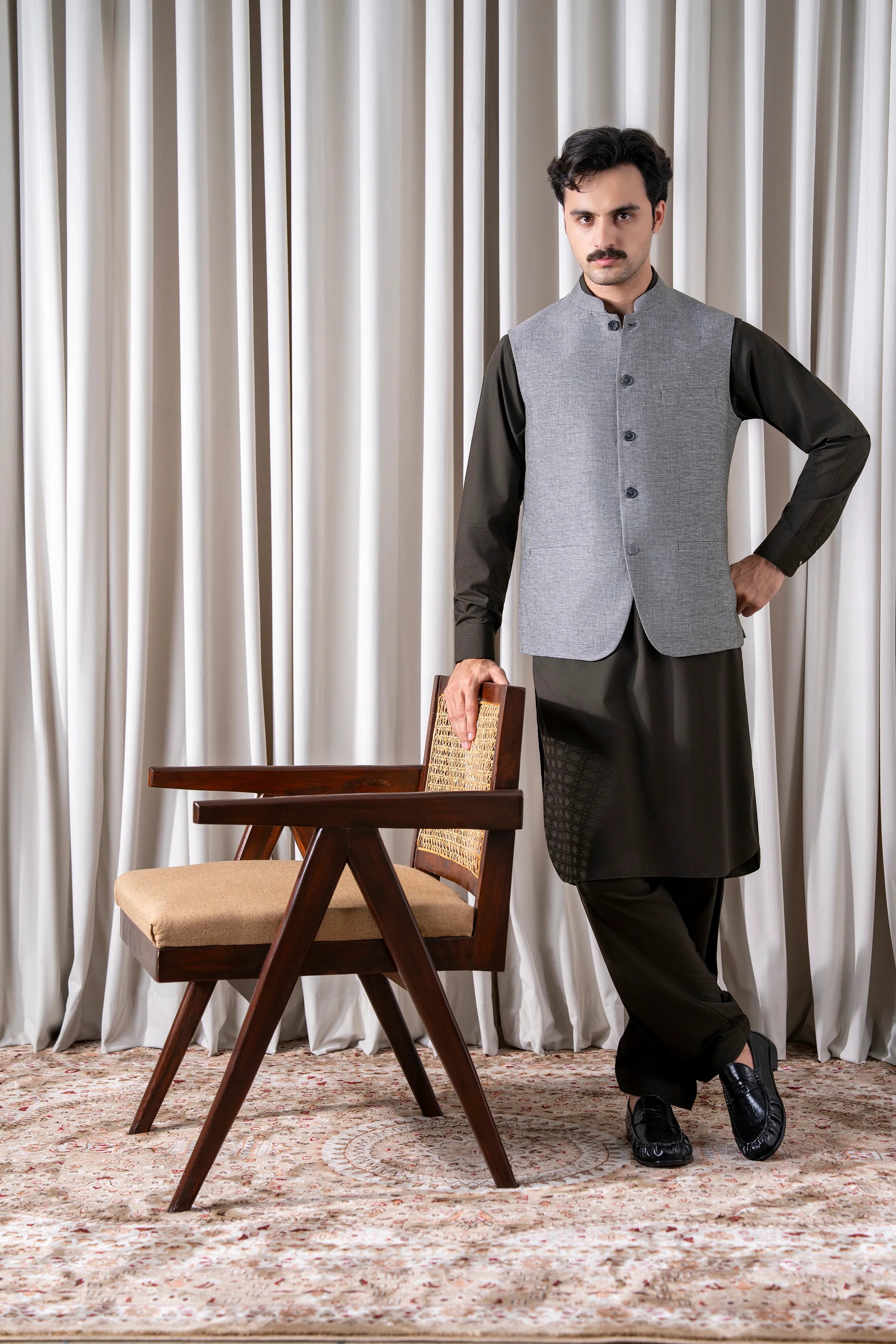TWILL - COTTON LINEN WAISTCOAT | SIGNATURE COLLECTION GREEN