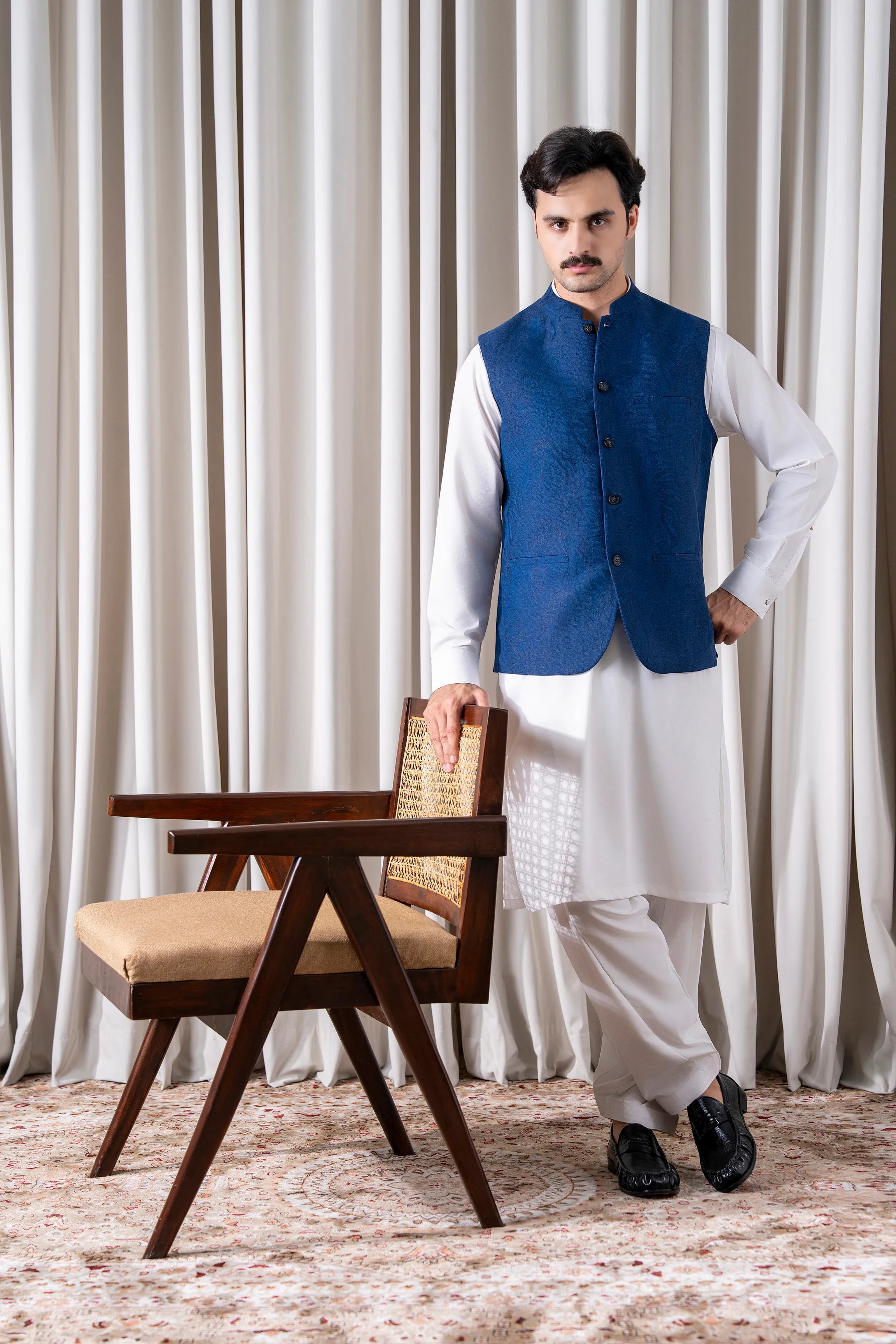 TWILL - COTTON LINEN WAISTCOAT | SIGNATURE COLLECTION INDIGO BLUE