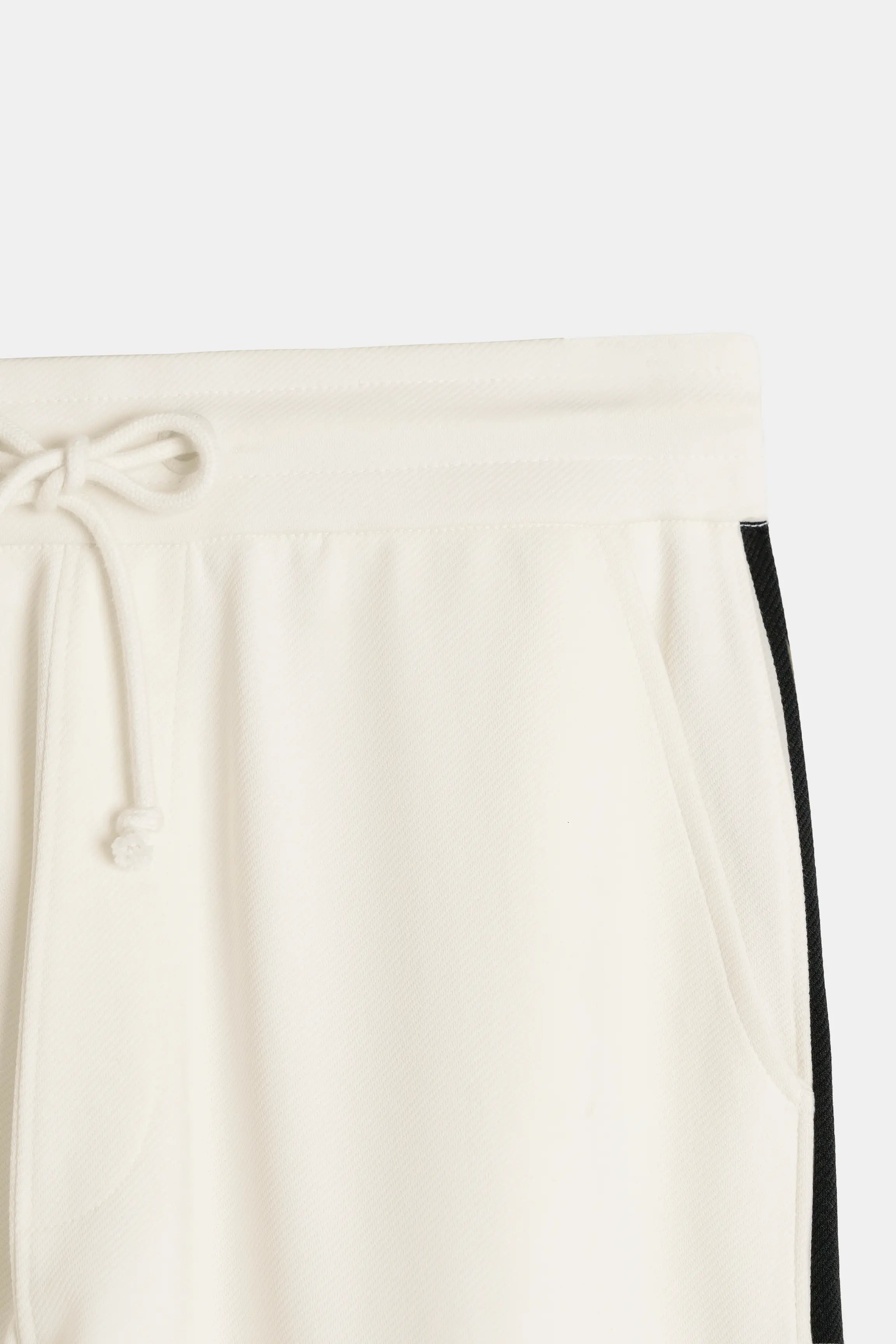 Off-white waistband with drawstring and gathered detail, black side stripe