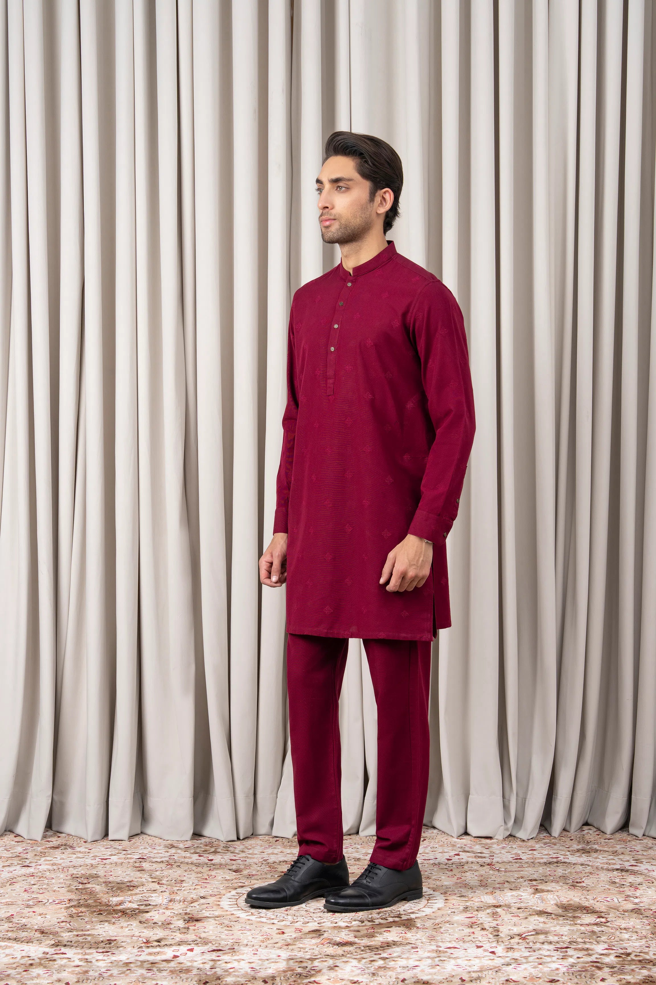 SPRAY EMBROIDERED KURTA PAJAMA - PREMIUM COLLECTION MAROON