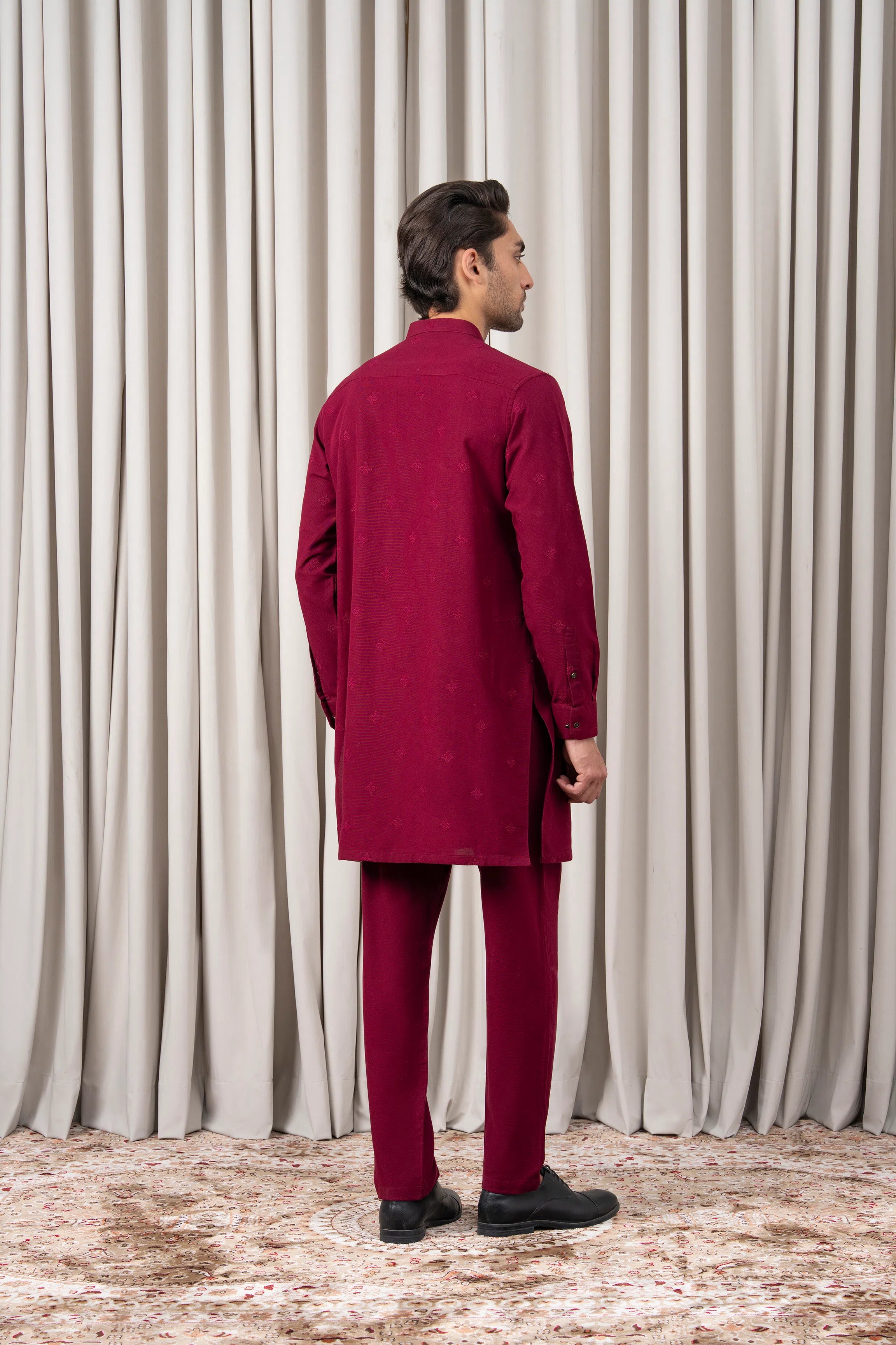 SPRAY EMBROIDERED KURTA PAJAMA - PREMIUM COLLECTION MAROON