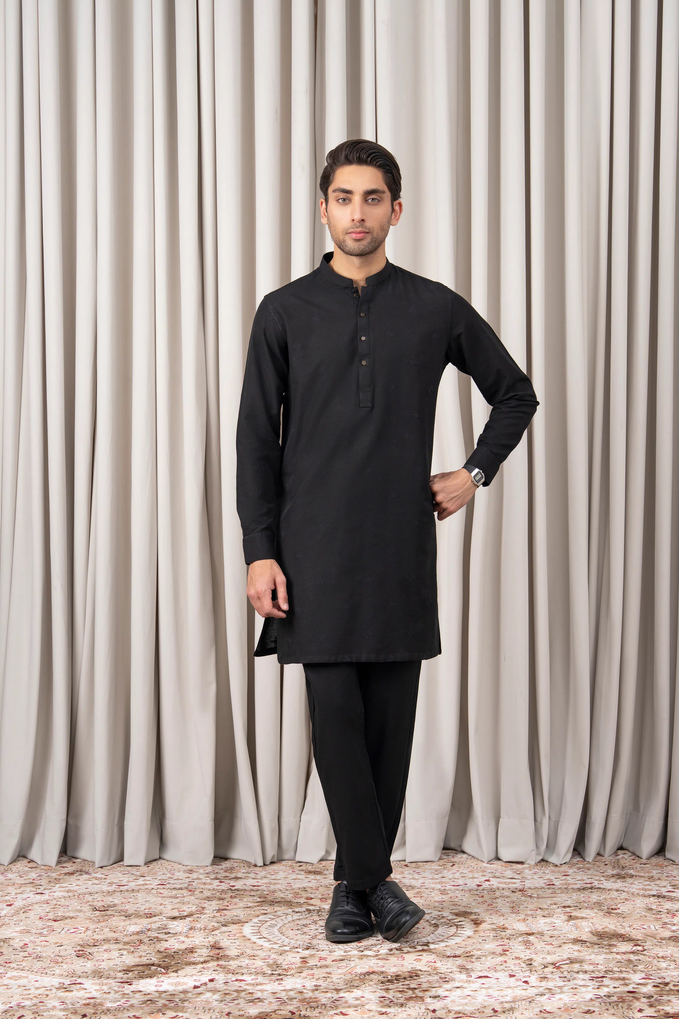 SPRAY EMBROIDERED KURTA PAJAMA - PREMIUM COLLECTION BLACK