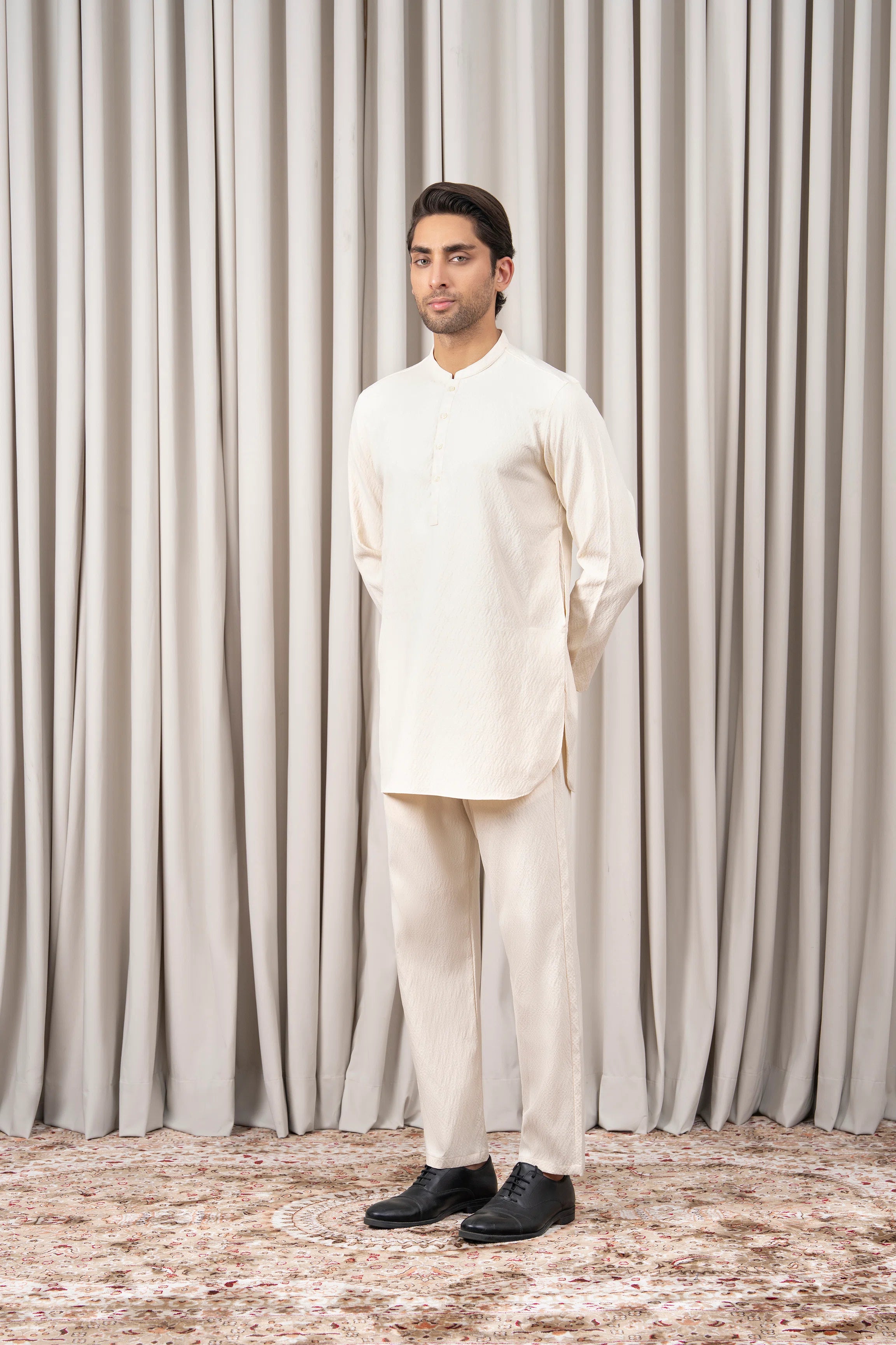 DOBBY TEXTURED KURTA PAJAMA - SIGNATURE COLLECTION CREAM