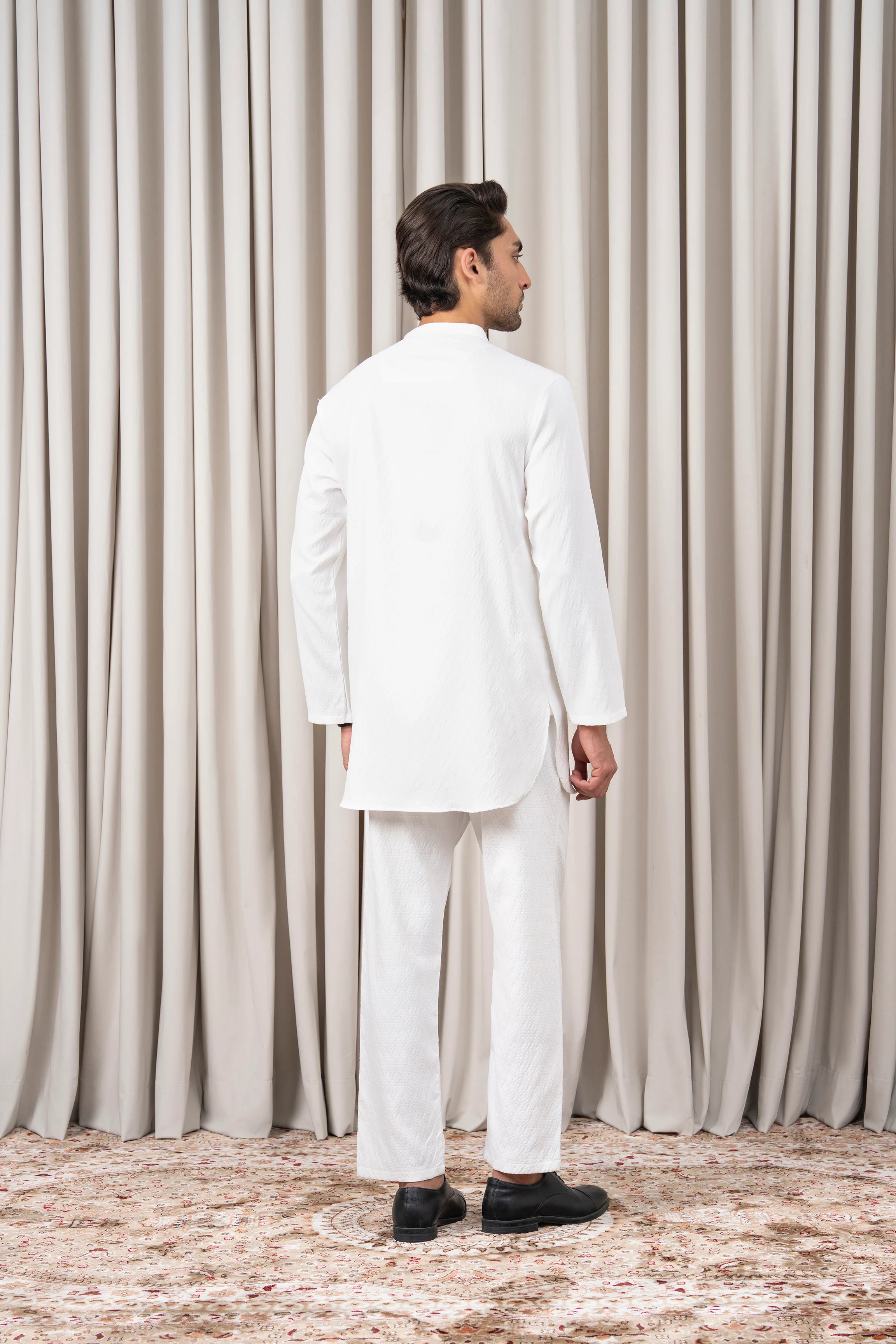 DOBBY TEXTURED KURTA PAJAMA - SIGNATURE COLLECTION WHITE