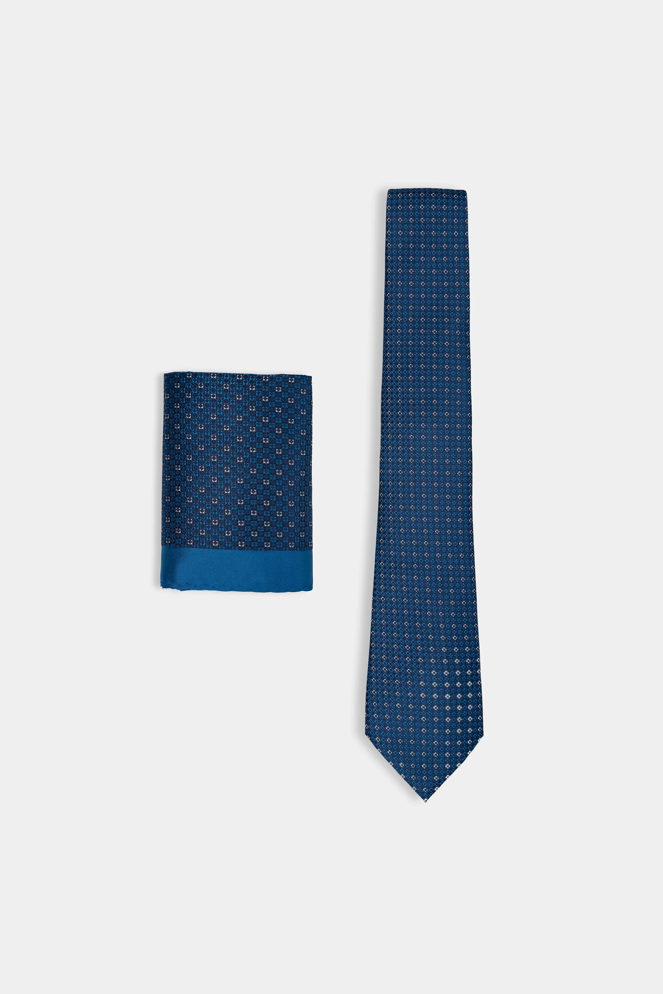 TIE SET
