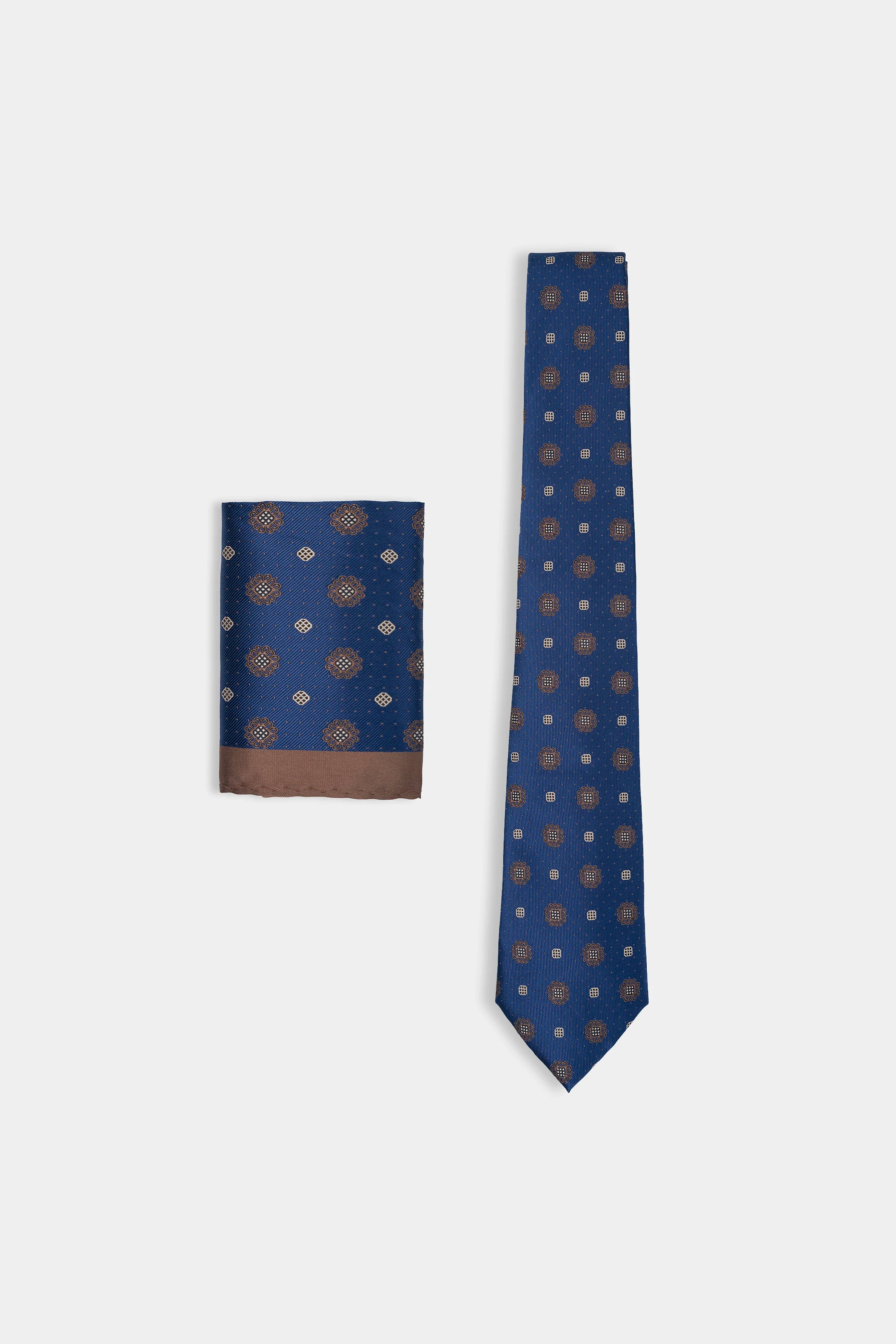 TIE SET