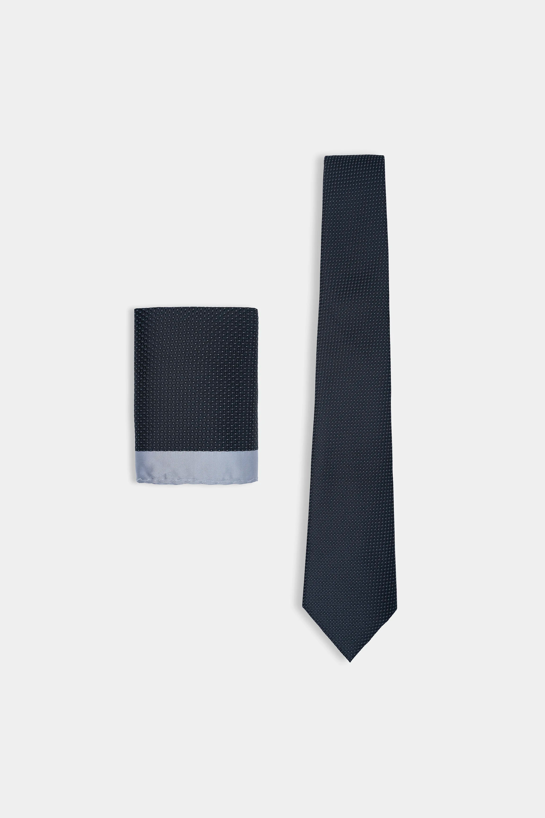 TIE SET