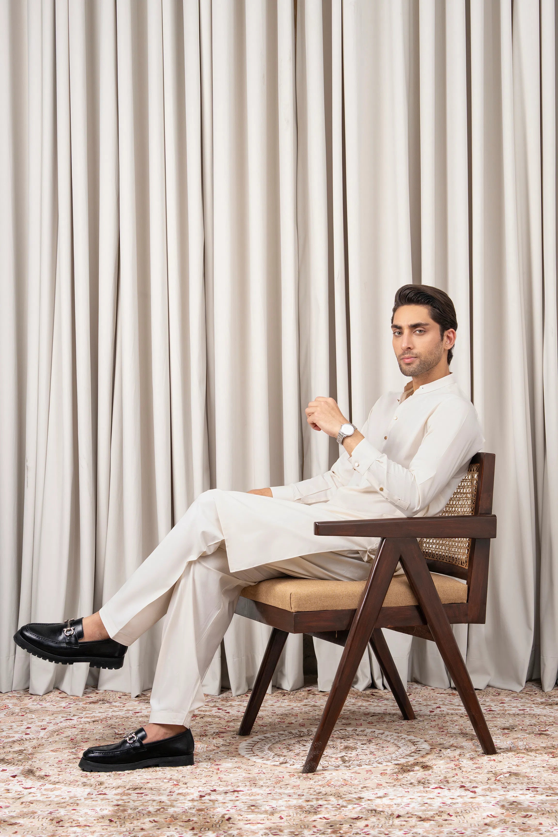 TEXTURED BLENDED KAMEEZ SHALWAR - SIGNATURE COLLECTION OFF WHITE