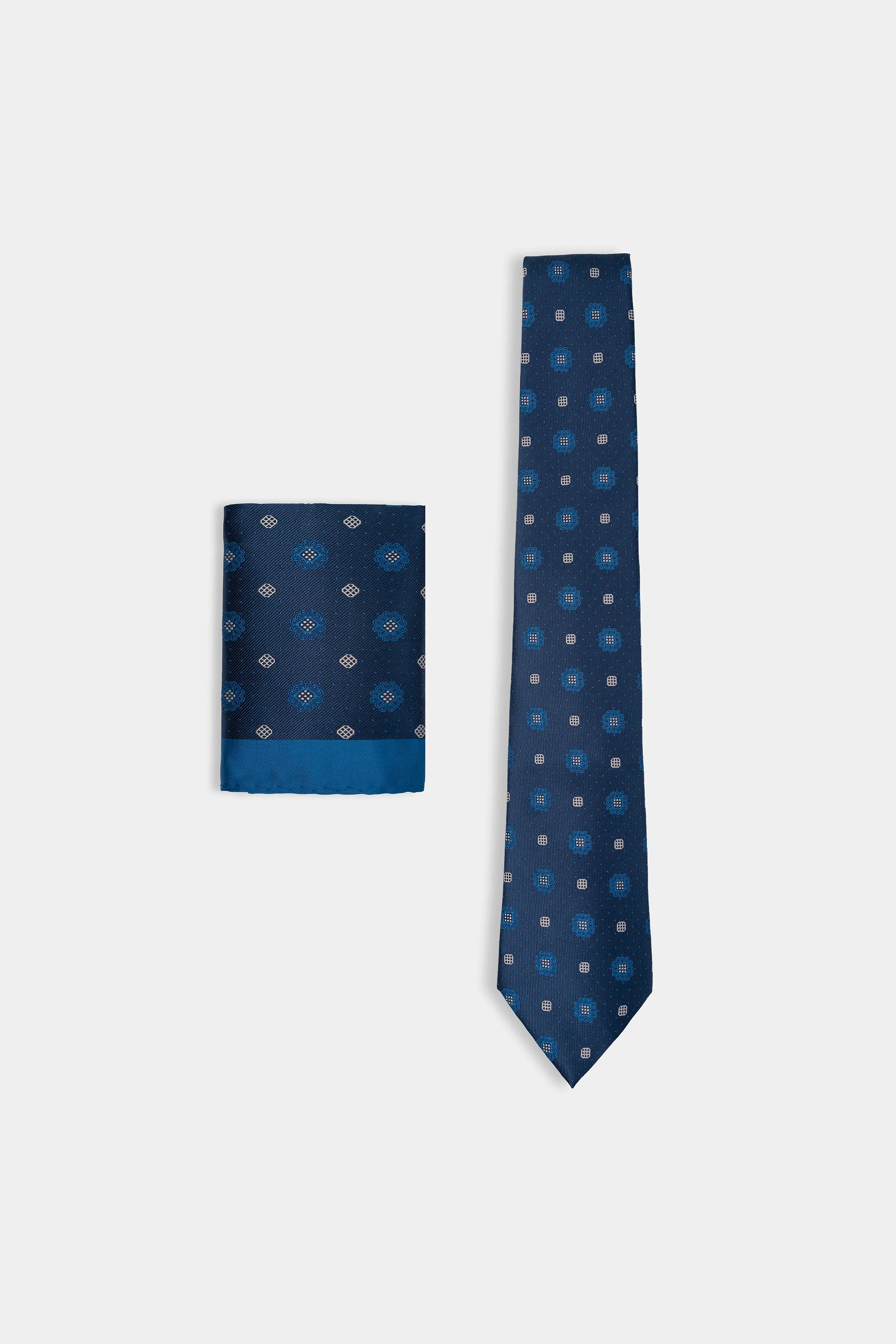 TIE SET