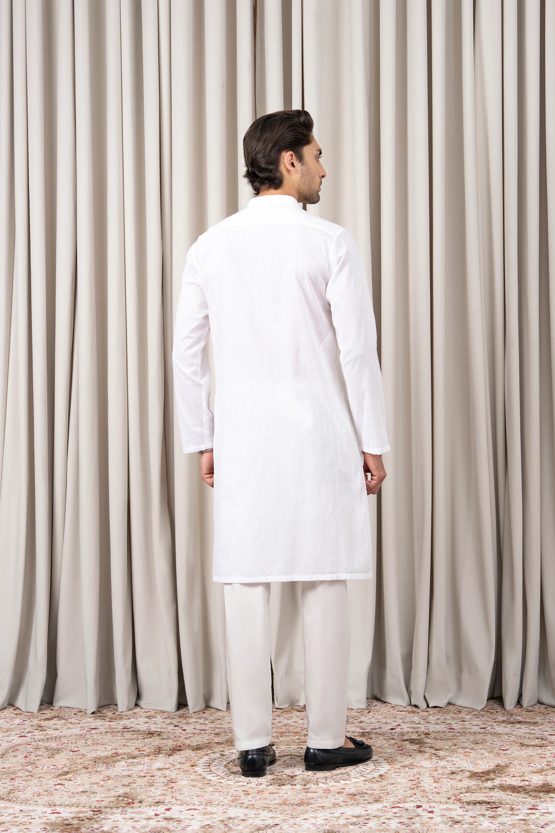 EMBROIDERED KURTA - SIGNATURE COLLECTION WHITE