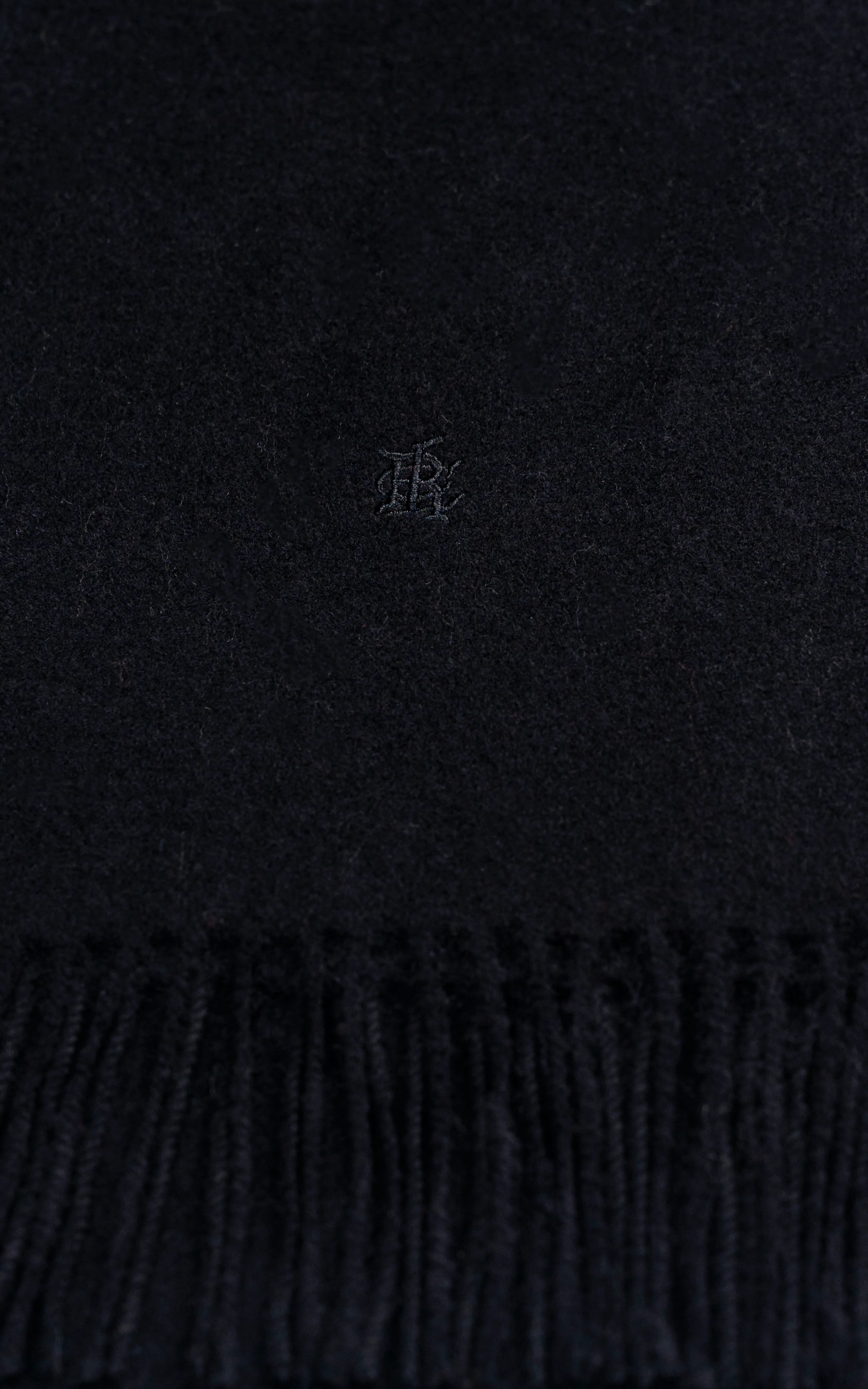 PLAIN EMBROIDERY SCARF
