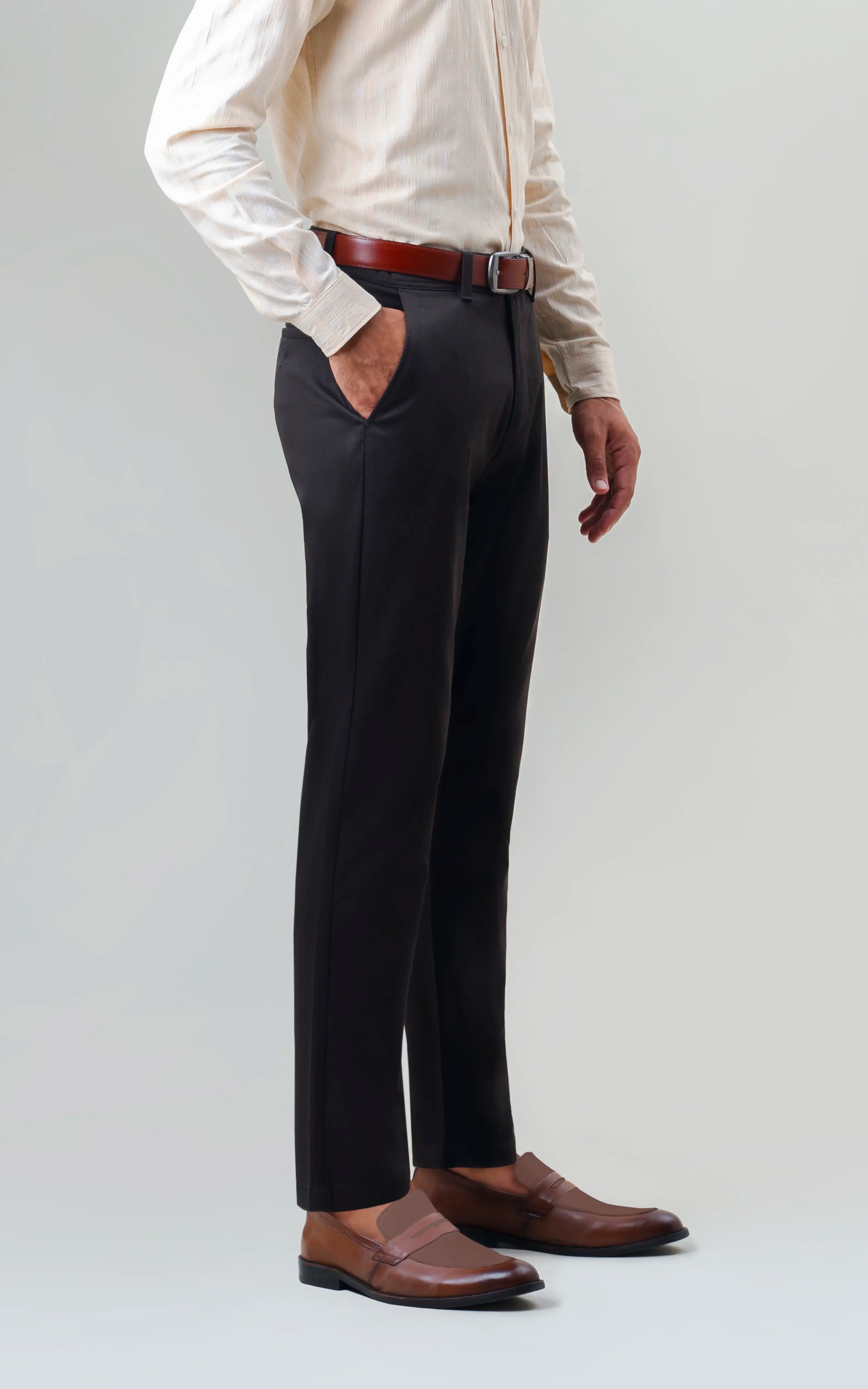 TEXTURED REGULAR FIT CASUAL PANT BROWN