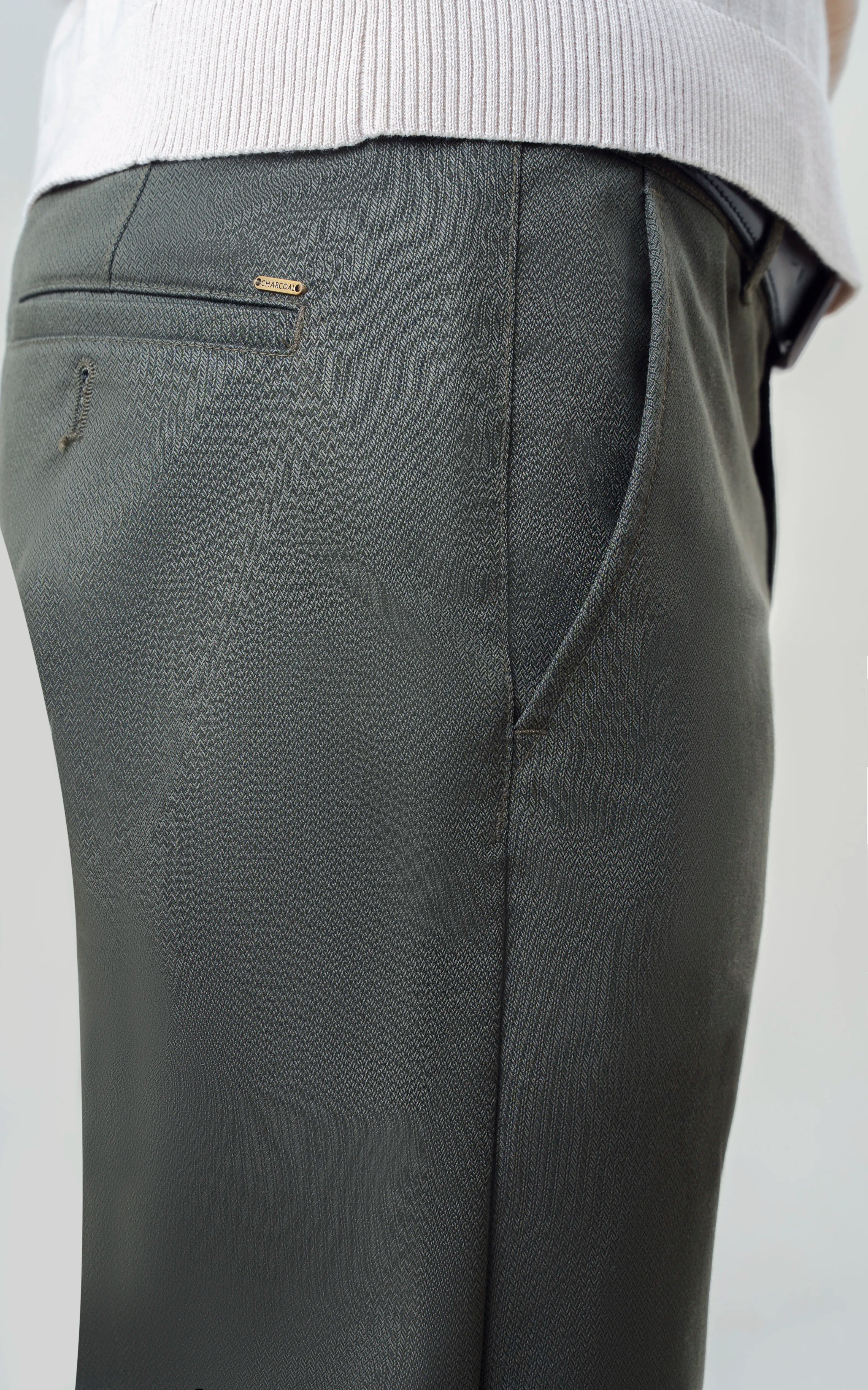 TEXTURED REGULAR FIT CASUAL PANT OLIVE