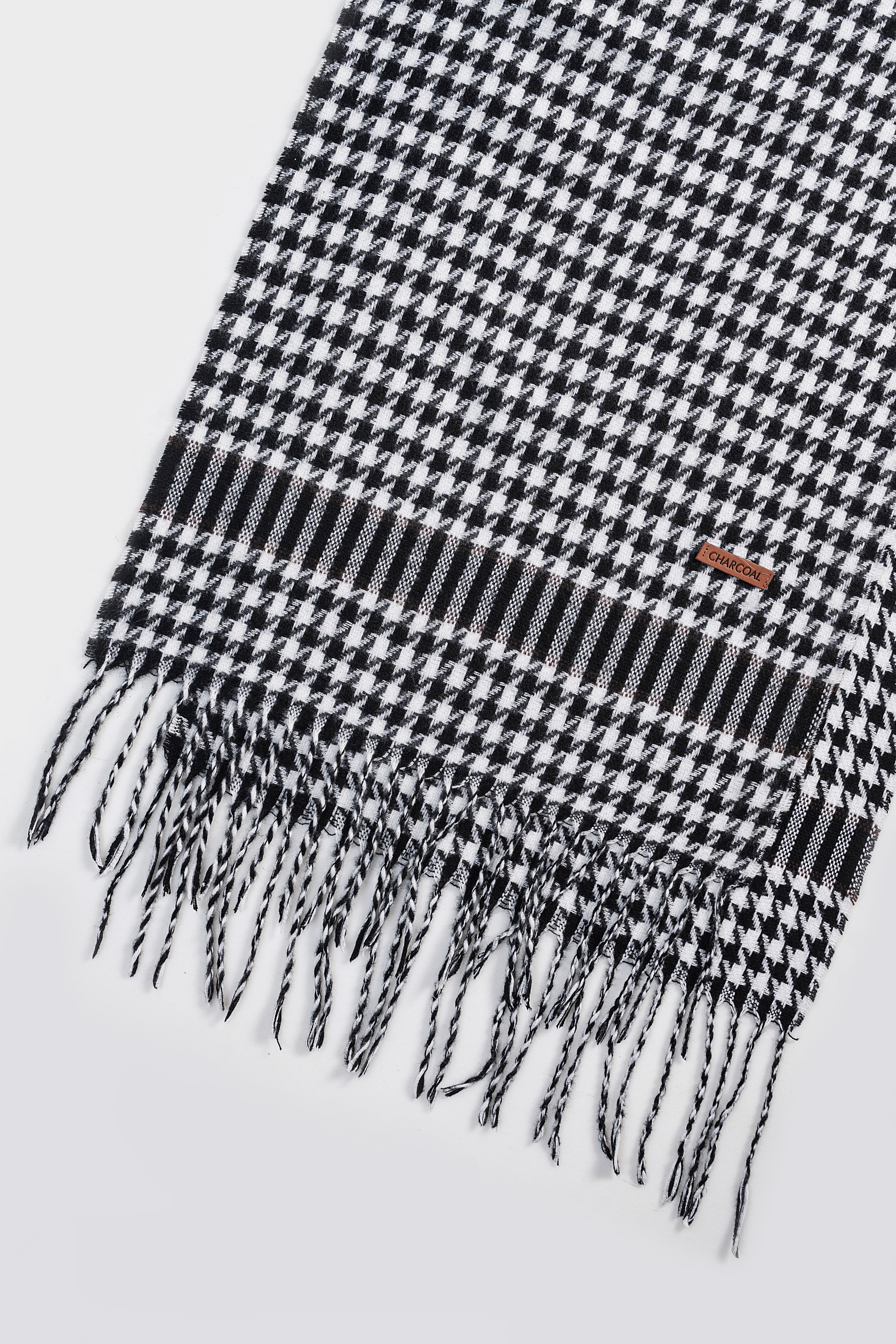 Houndstooth wool blended scarf