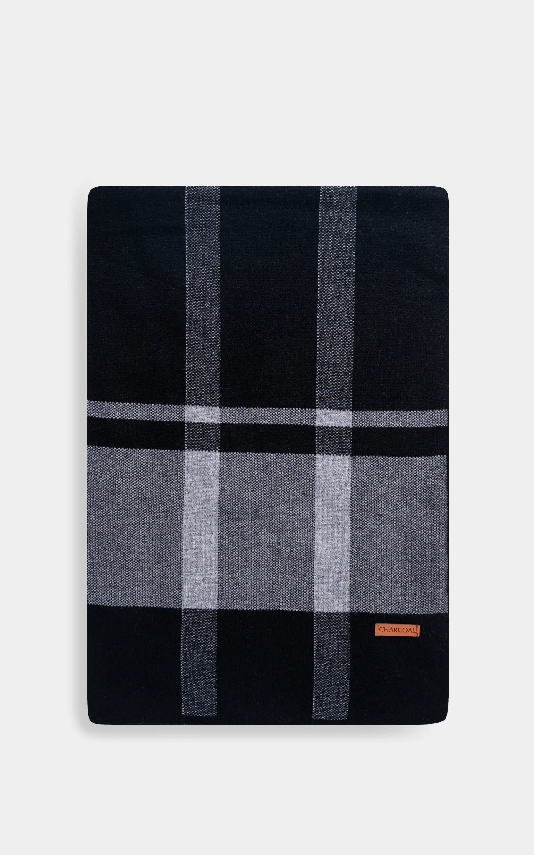 Knitted scarf