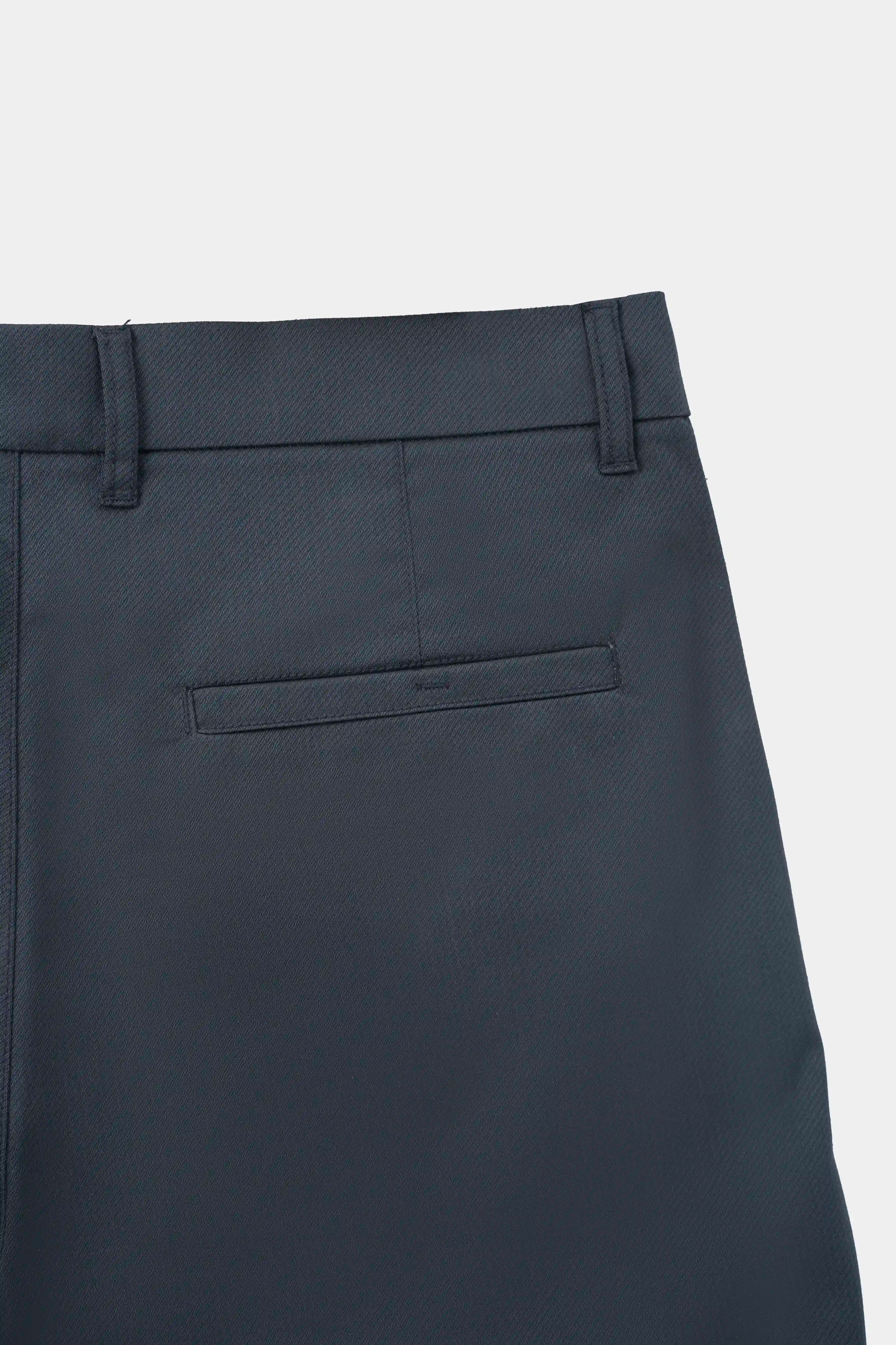 TEXTURED REGULAR FIT CASUAL PANT GREY