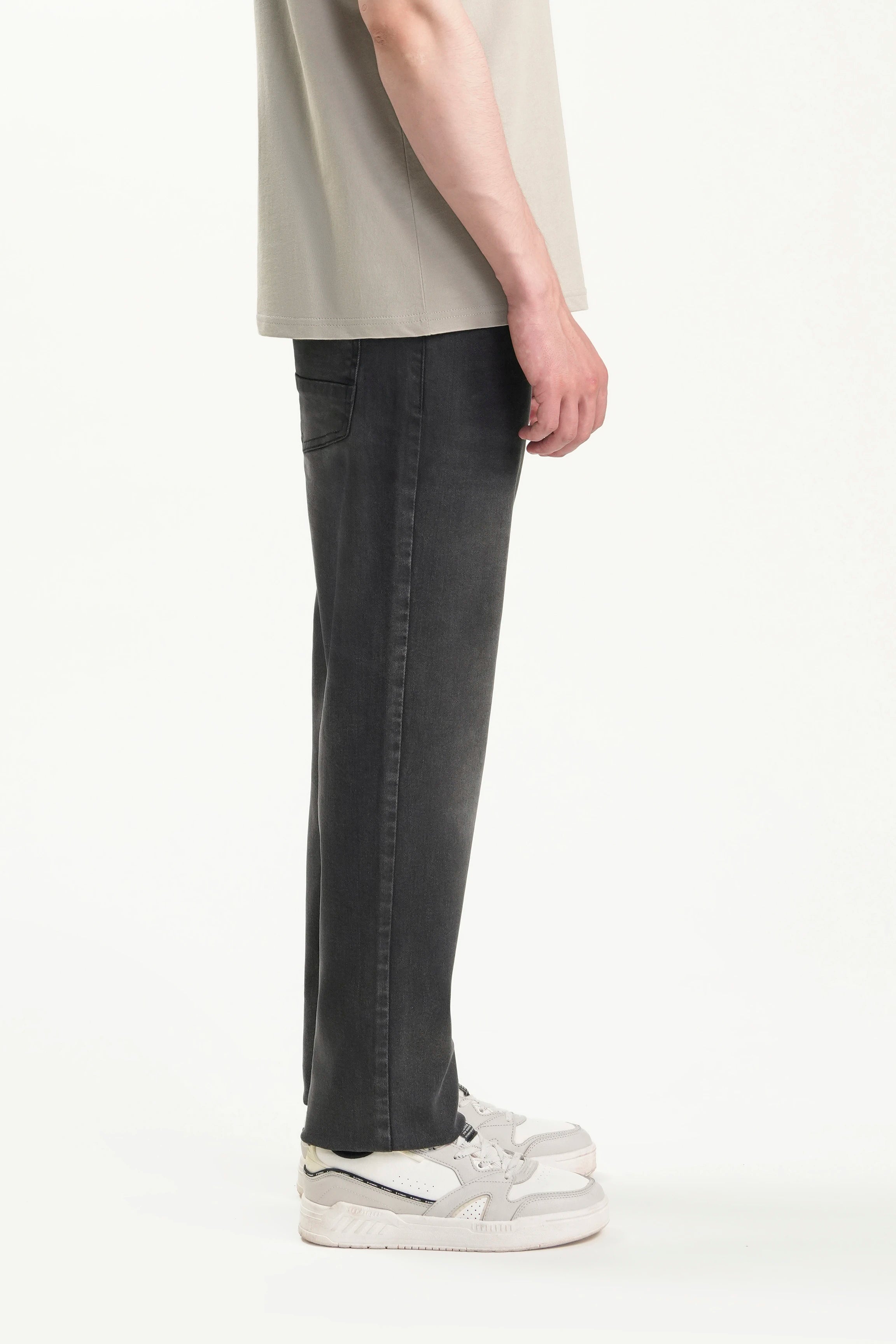 JEANS STRAIGHT FIT DARK GREY