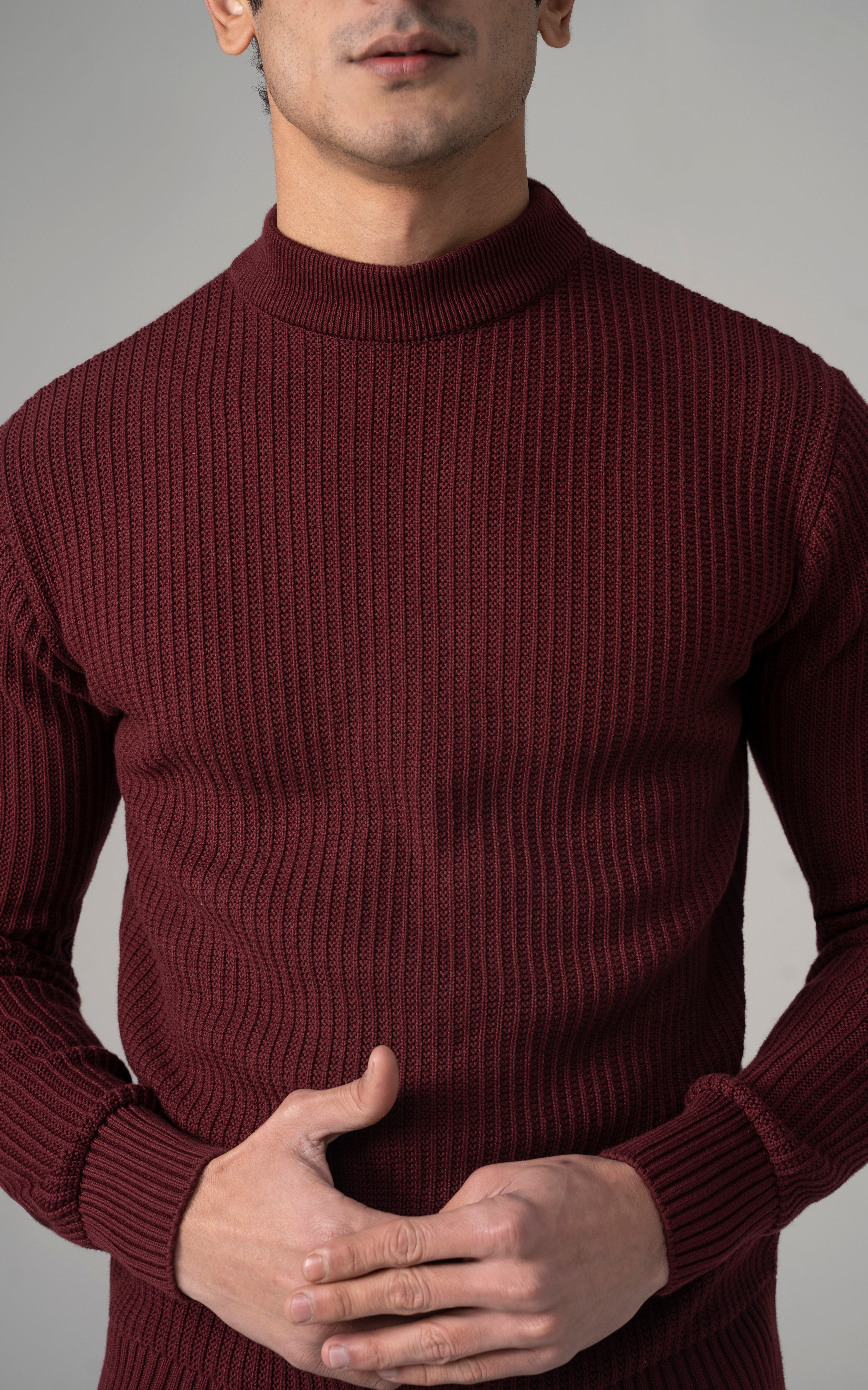 Knitted Mock Neck Maroon