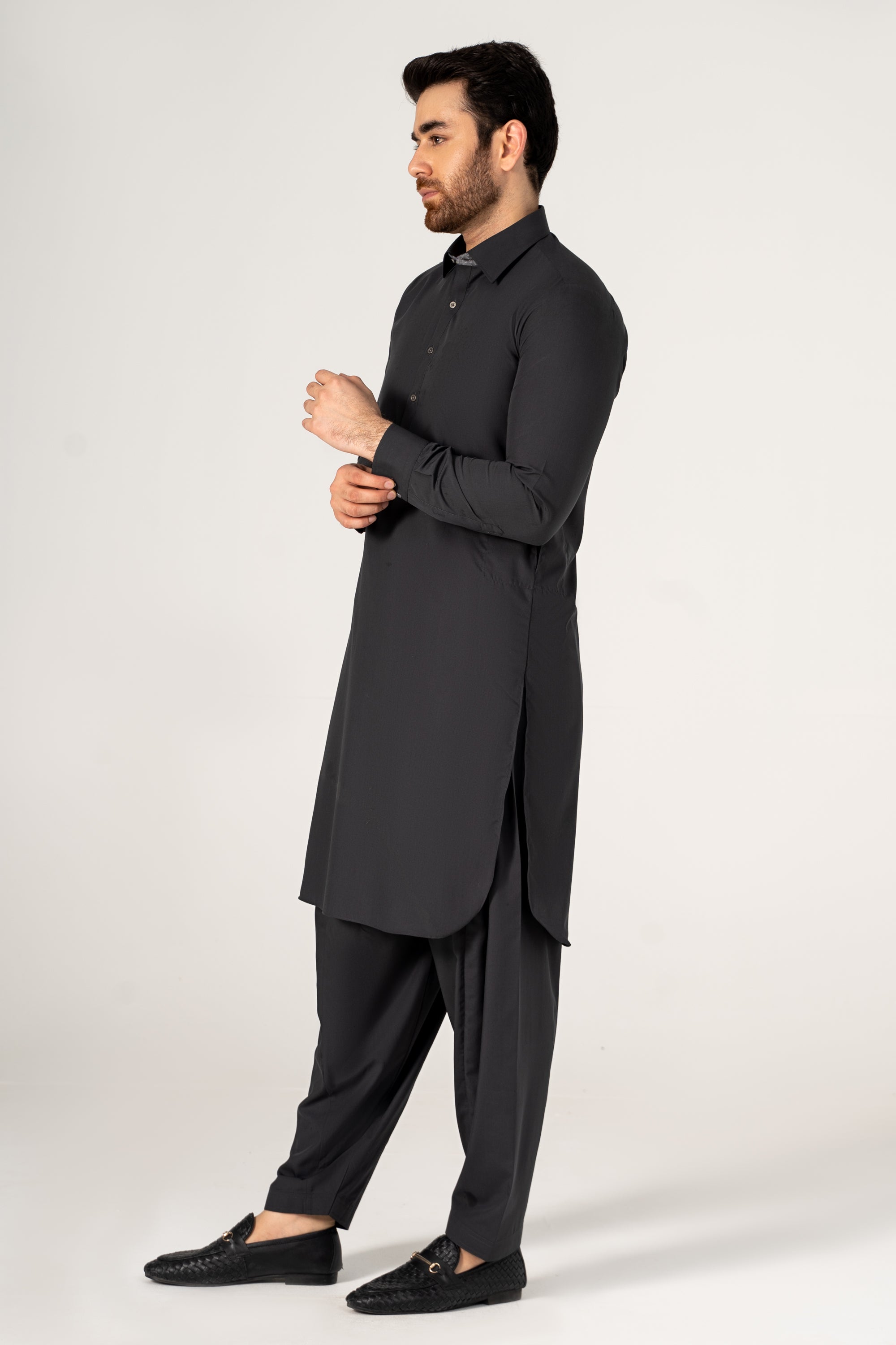 Shop SUPER SOFT BLENDED KAMEEZ SHALWAR CHARCOAL GREY For Men Online Shop SUPER SOFT BLENDED KAMEEZ SHALWAR CHARCOAL GREY For Men Online