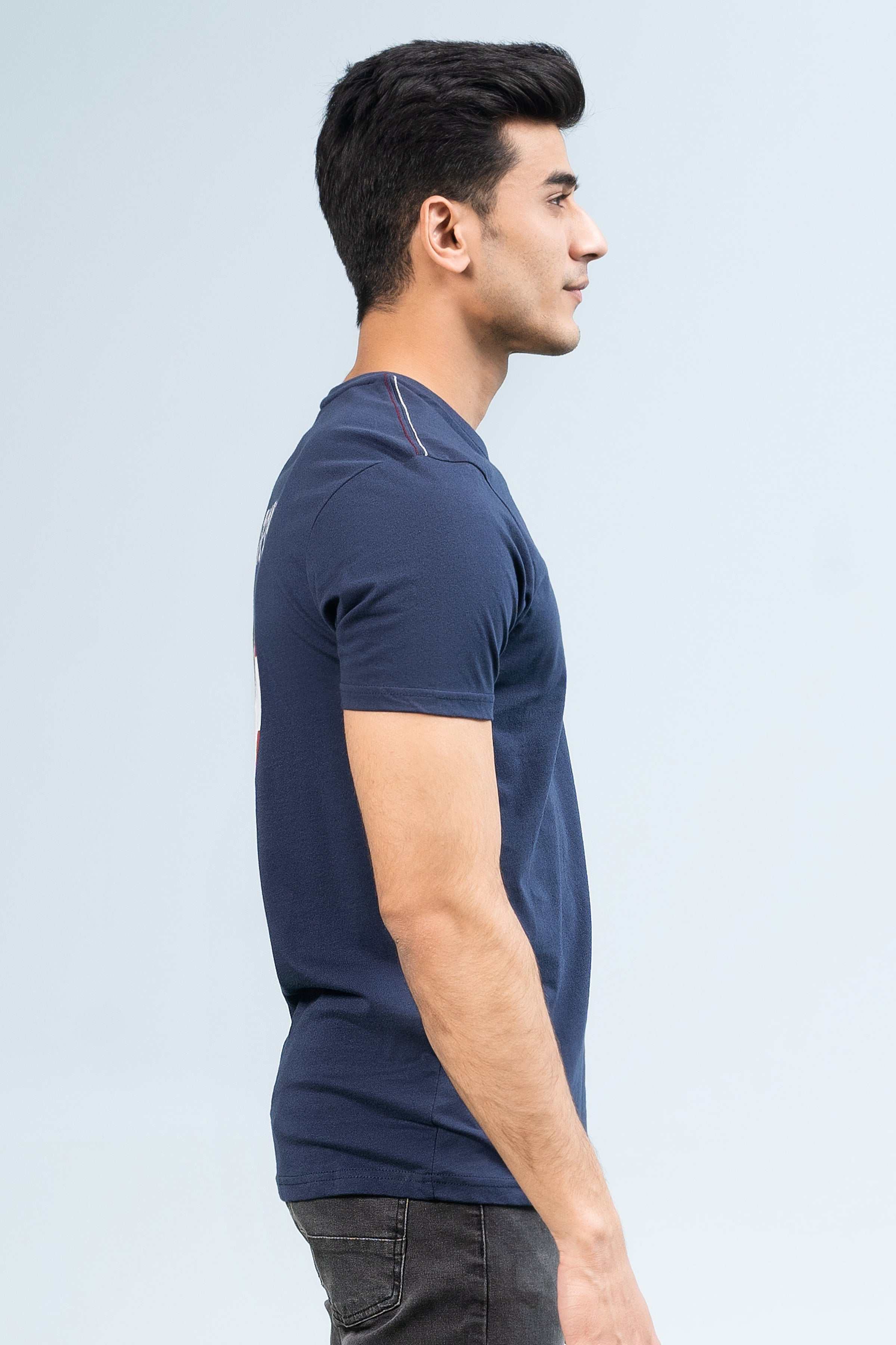 CREW NECK T SHIRT NAVY at Charcoal Clothing