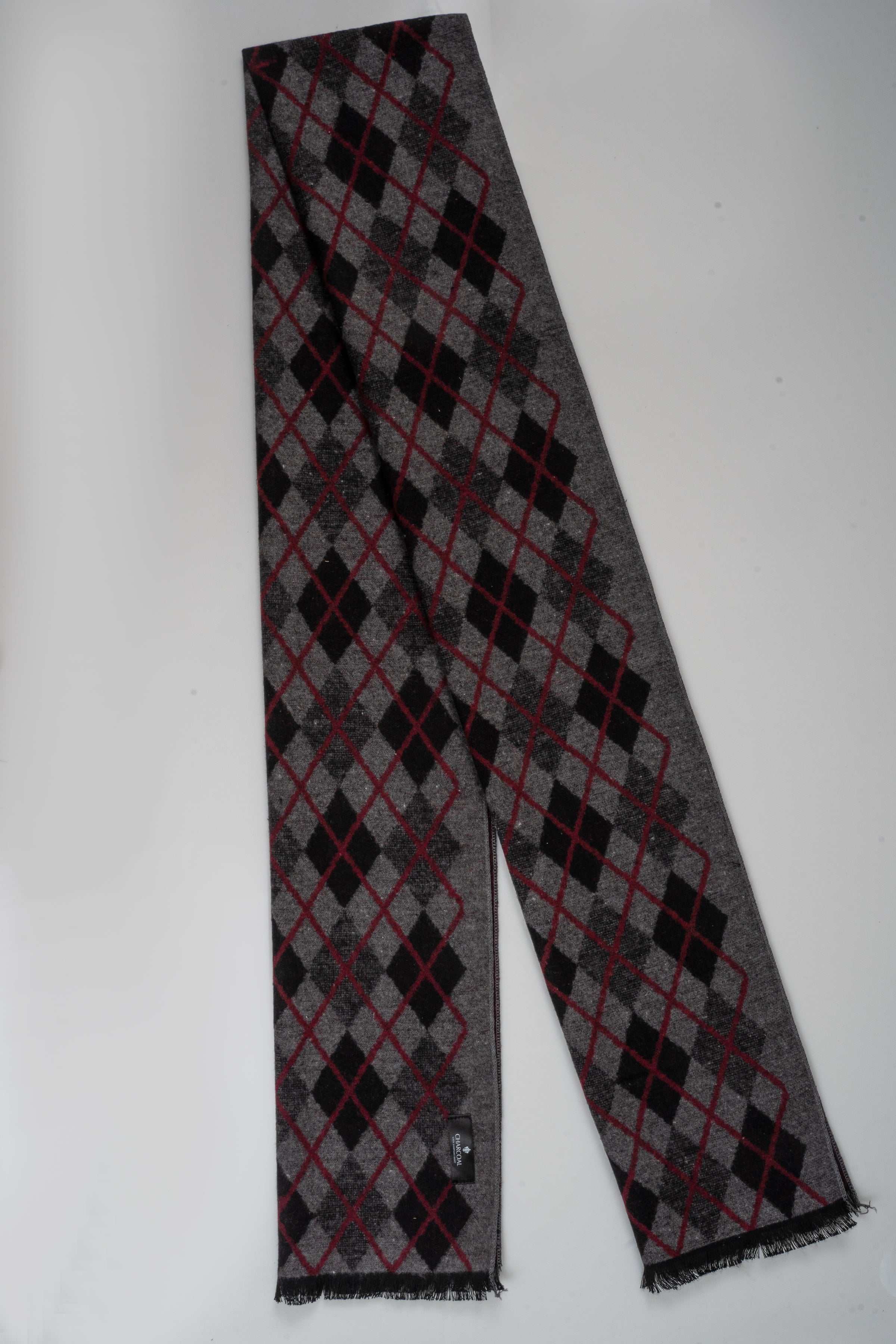 Slim scarf with diagonal plaid and diamond pattern, dark gray and maroon-red