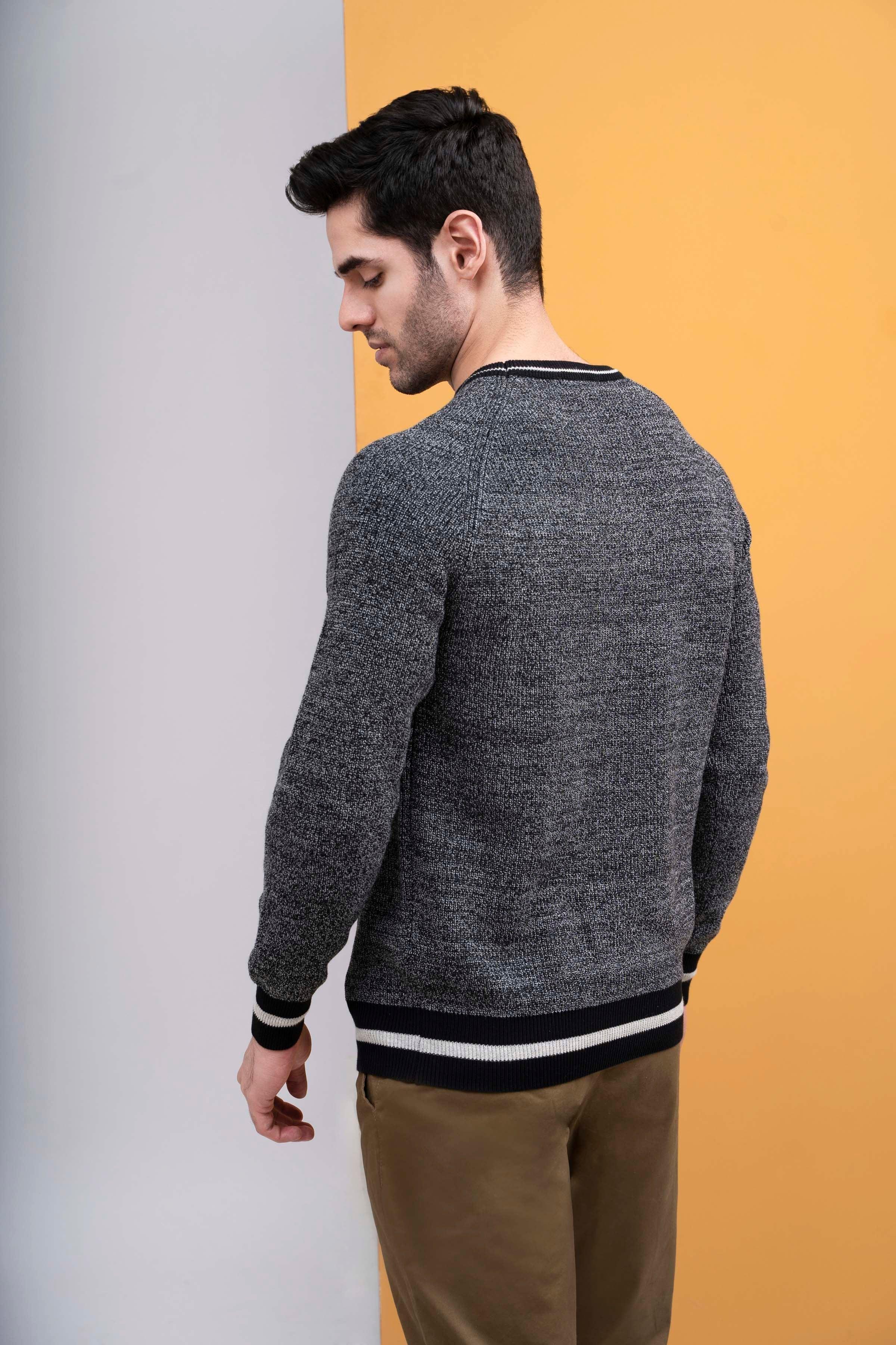 SWEATER ROUND NECK TIPPING FULL SLEEVES BLCK GRAY at Charcoal Clothing